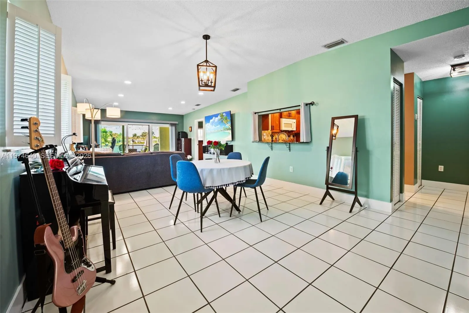 6225 Nw 190th Ter, Hialeah, Florida 33015, Hialeah, Florida 33015, 2 Bedrooms Bedrooms, ,2 BathroomsBathrooms,Residential Lease,For Rent,6225 Nw 190th Ter, Hialeah, Florida 33015,A11974640