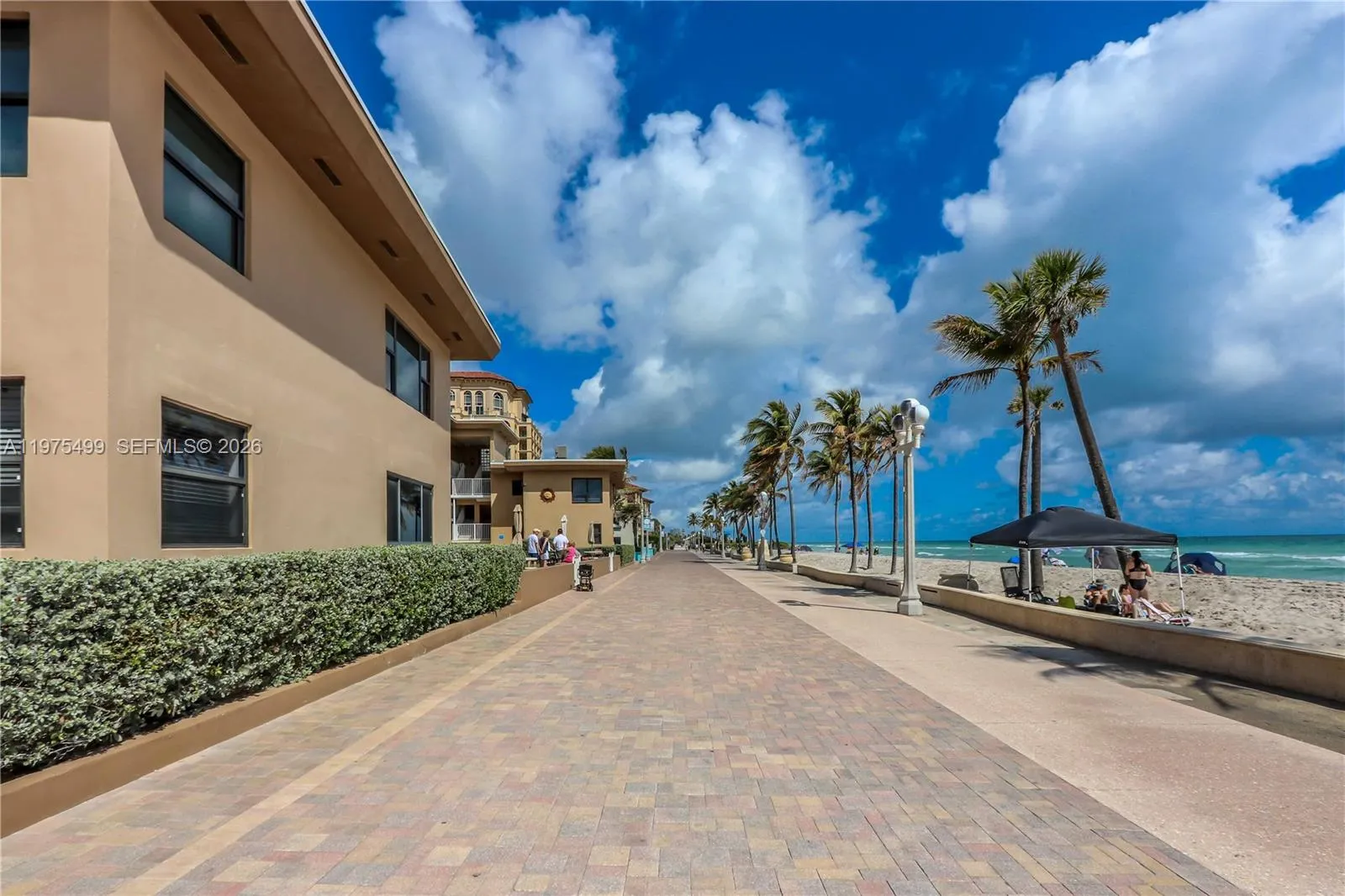 302 New Hampshire St 3ab, Hollywood, Florida 33019, Hollywood, Florida 33019, ,1 BathroomBathrooms,Residential,For Sale,302 New Hampshire St 3ab, Hollywood, Florida 33019,A11975499