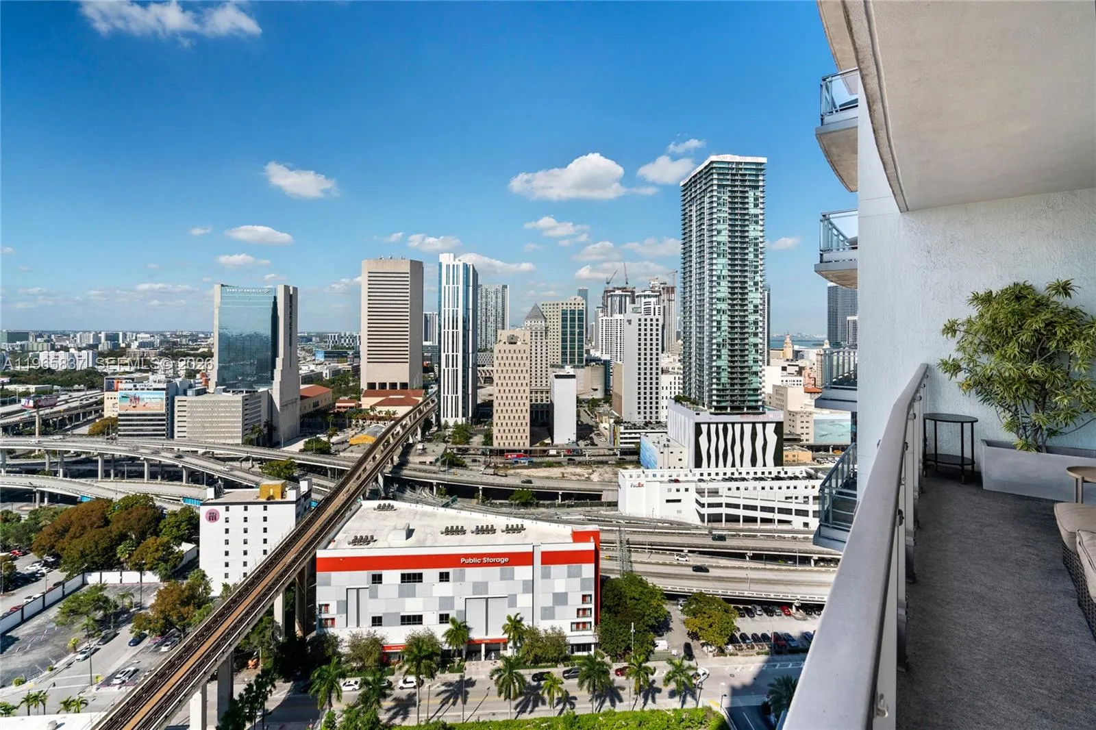 90 Sw 3rd St 2706, Miami, Florida 33130, Miami, Florida 33130, 2 Bedrooms Bedrooms, ,2 BathroomsBathrooms,Residential,For Sale,90 Sw 3rd St 2706, Miami, Florida 33130,A11965837