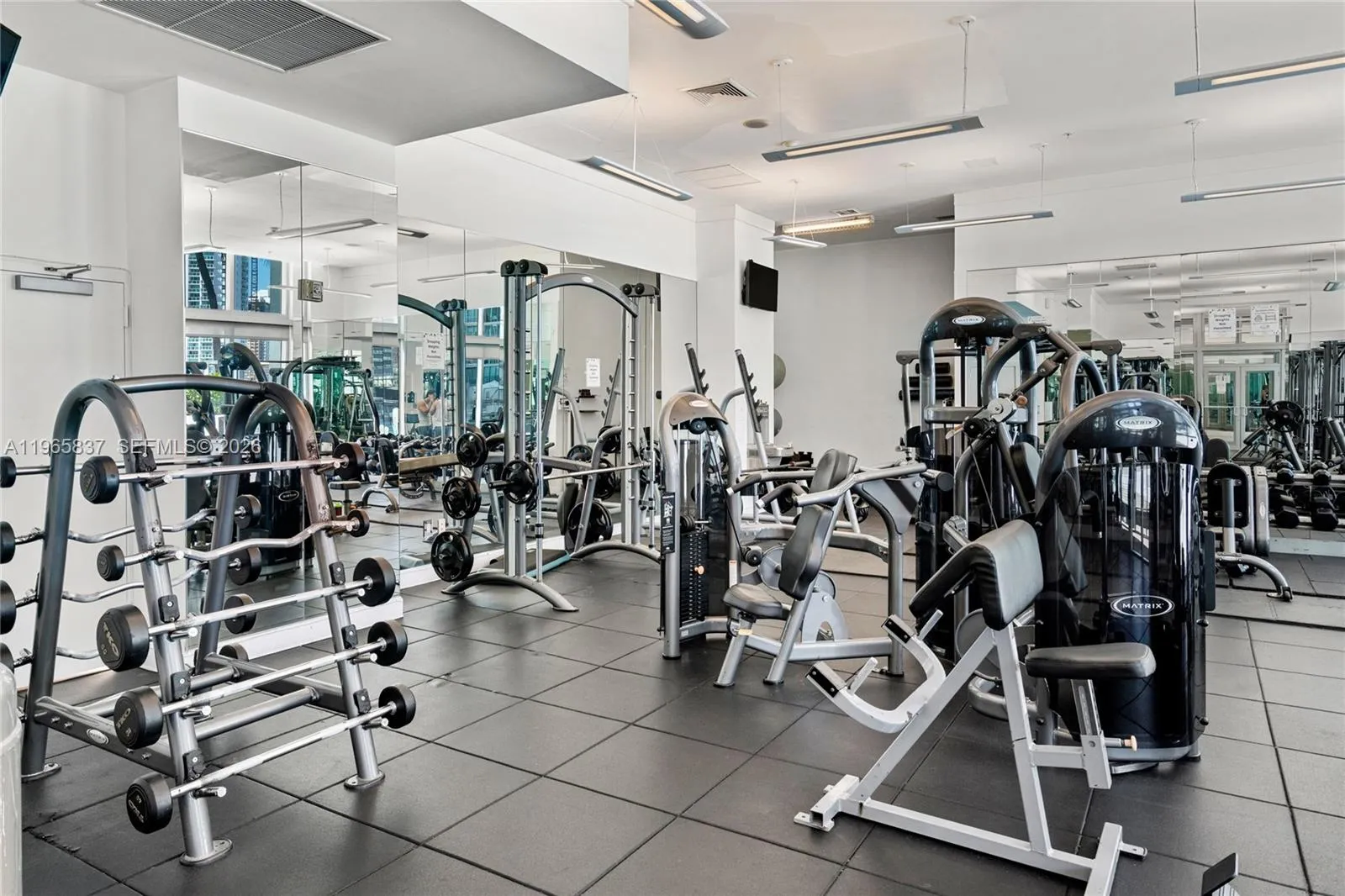 90 Sw 3rd St 2706, Miami, Florida 33130, Miami, Florida 33130, 2 Bedrooms Bedrooms, ,2 BathroomsBathrooms,Residential,For Sale,90 Sw 3rd St 2706, Miami, Florida 33130,A11965837