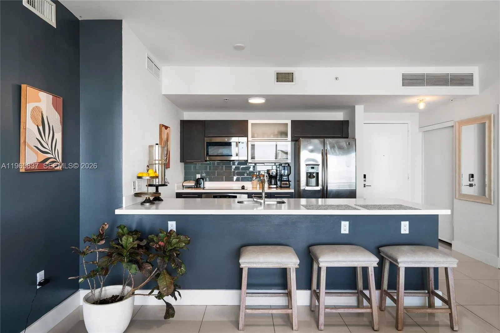 90 Sw 3rd St 2706, Miami, Florida 33130, Miami, Florida 33130, 2 Bedrooms Bedrooms, ,2 BathroomsBathrooms,Residential,For Sale,90 Sw 3rd St 2706, Miami, Florida 33130,A11965837