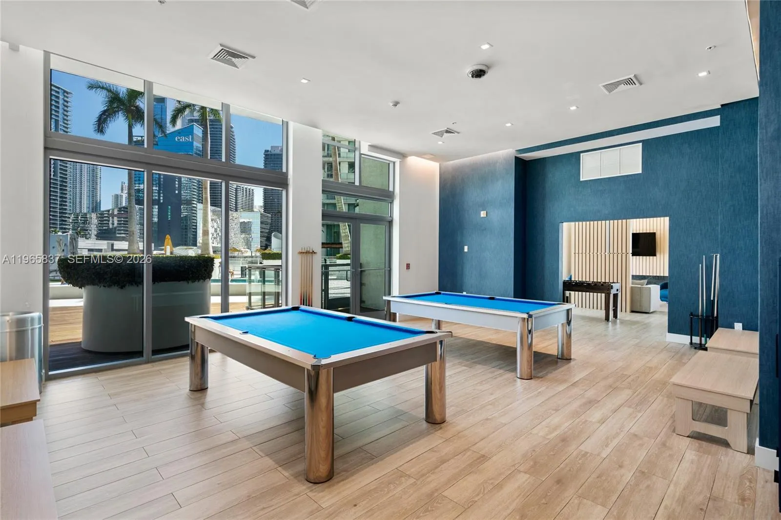 90 Sw 3rd St 2706, Miami, Florida 33130, Miami, Florida 33130, 2 Bedrooms Bedrooms, ,2 BathroomsBathrooms,Residential,For Sale,90 Sw 3rd St 2706, Miami, Florida 33130,A11965837