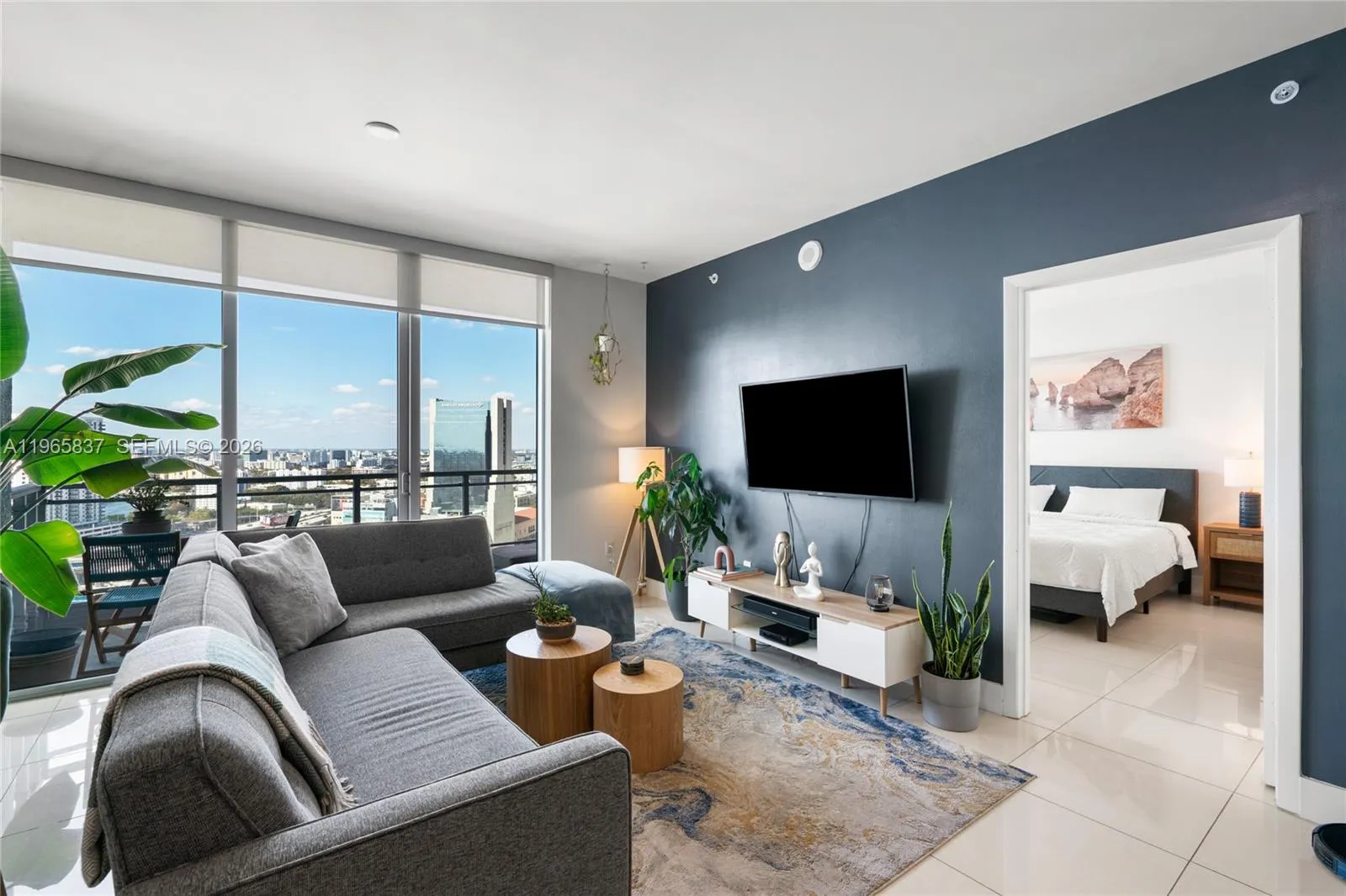 90 Sw 3rd St 2706, Miami, Florida 33130, Miami, Florida 33130, 2 Bedrooms Bedrooms, ,2 BathroomsBathrooms,Residential,For Sale,90 Sw 3rd St 2706, Miami, Florida 33130,A11965837