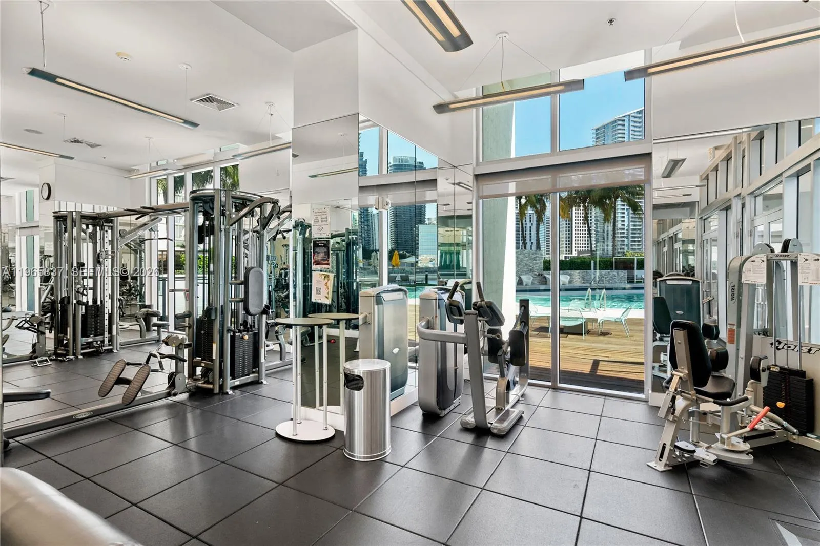 90 Sw 3rd St 2706, Miami, Florida 33130, Miami, Florida 33130, 2 Bedrooms Bedrooms, ,2 BathroomsBathrooms,Residential,For Sale,90 Sw 3rd St 2706, Miami, Florida 33130,A11965837