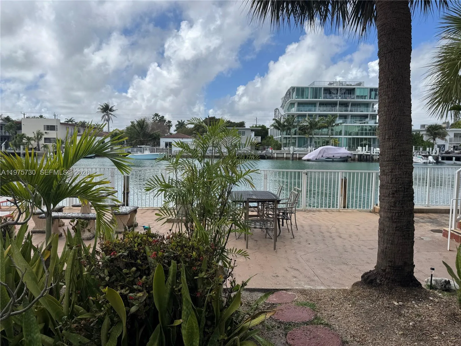 8420 Byron Ave 5, Miami Beach, Florida 33141, Miami Beach, Florida 33141, 1 Bedroom Bedrooms, ,1 BathroomBathrooms,Residential Lease,For Rent,8420 Byron Ave 5, Miami Beach, Florida 33141,A11975730