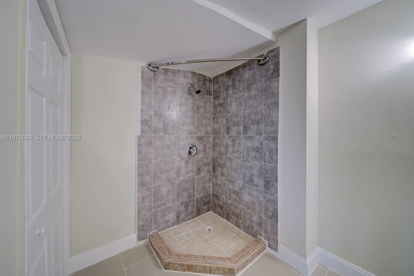 829 Nw 56th St 829, Miami, Florida 33127, Miami, Florida 33127, 3 Bedrooms Bedrooms, ,2 BathroomsBathrooms,Residential Lease,For Rent,829 Nw 56th St 829, Miami, Florida 33127,A11975689