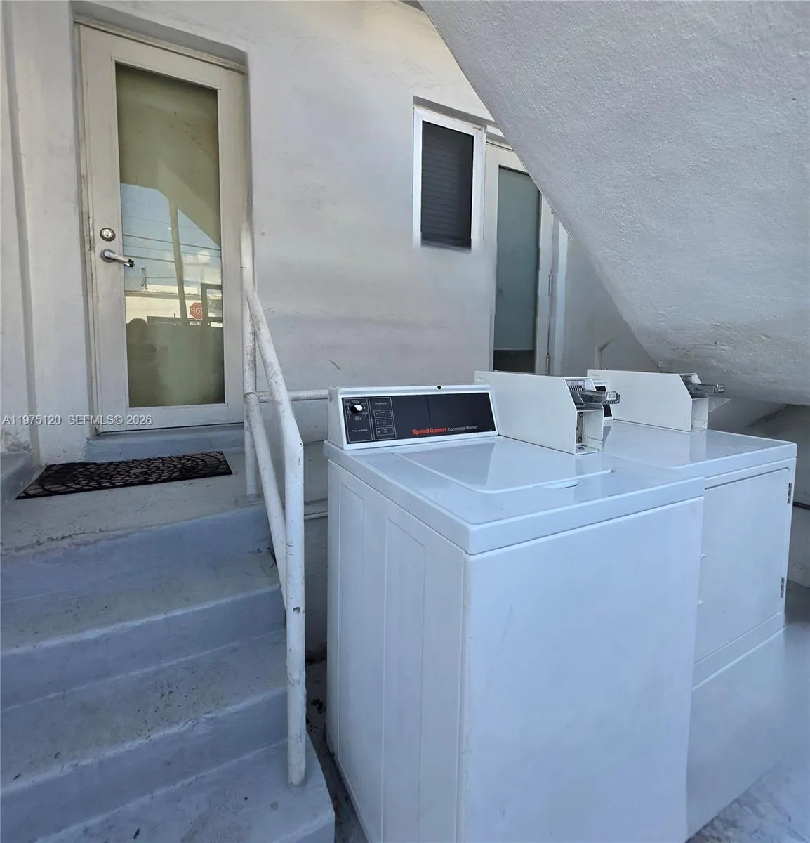 1616 Euclid Ave 12, Miami Beach, Florida 33139, Miami Beach, Florida 33139, ,1 BathroomBathrooms,Residential Lease,For Rent,1616 Euclid Ave 12, Miami Beach, Florida 33139,A11975120