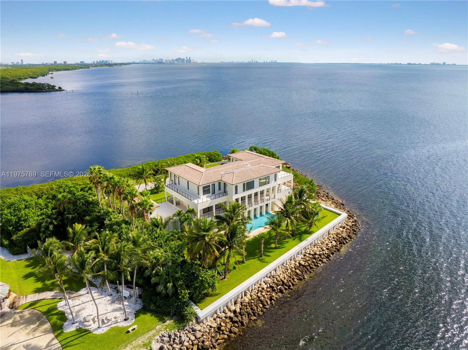 650 Lugo Ave, Coral Gables, Florida 33156, Coral Gables, Florida 33156, 7 Bedrooms Bedrooms, ,4 BathroomsBathrooms,Residential,For Sale,650 Lugo Ave, Coral Gables, Florida 33156,A11975789