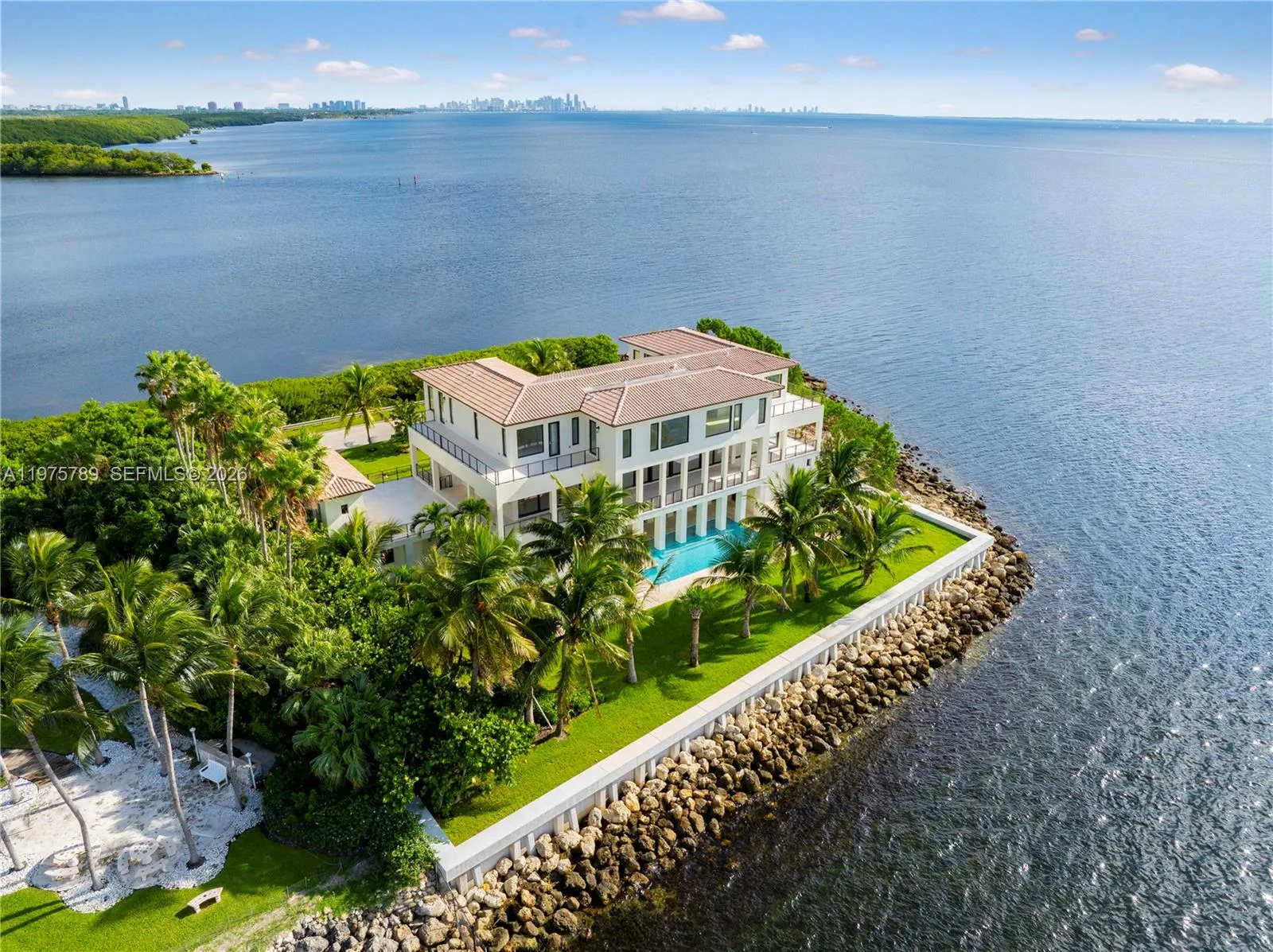 650 Lugo Ave, Coral Gables, Florida 33156, Coral Gables, Florida 33156, 7 Bedrooms Bedrooms, ,4 BathroomsBathrooms,Residential,For Sale,650 Lugo Ave, Coral Gables, Florida 33156,A11975789