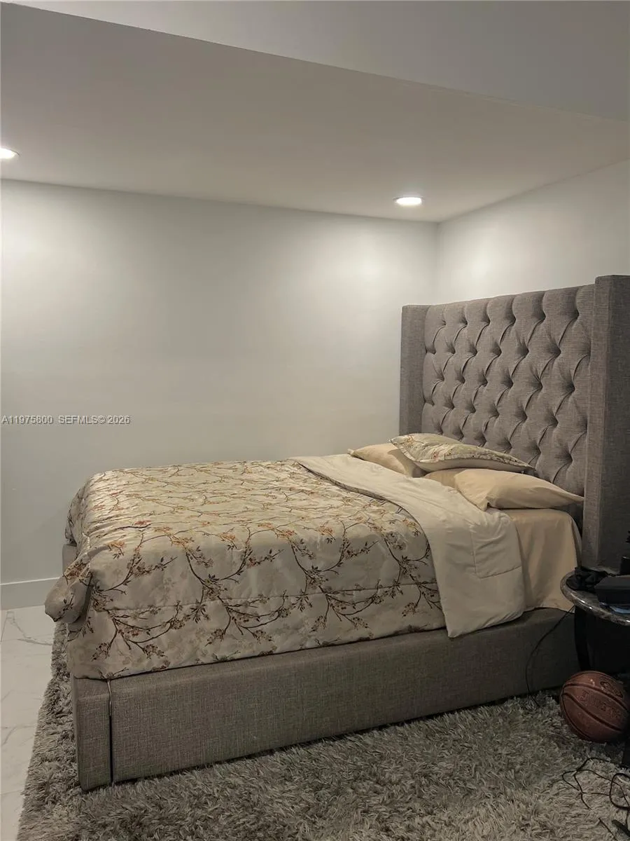 8320 Sw 12th Street, Pembroke Pines, Florida 33025, Pembroke Pines, Florida 33025, 3 Bedrooms Bedrooms, ,2 BathroomsBathrooms,Residential Lease,For Rent,8320 Sw 12th Street, Pembroke Pines, Florida 33025,A11975800