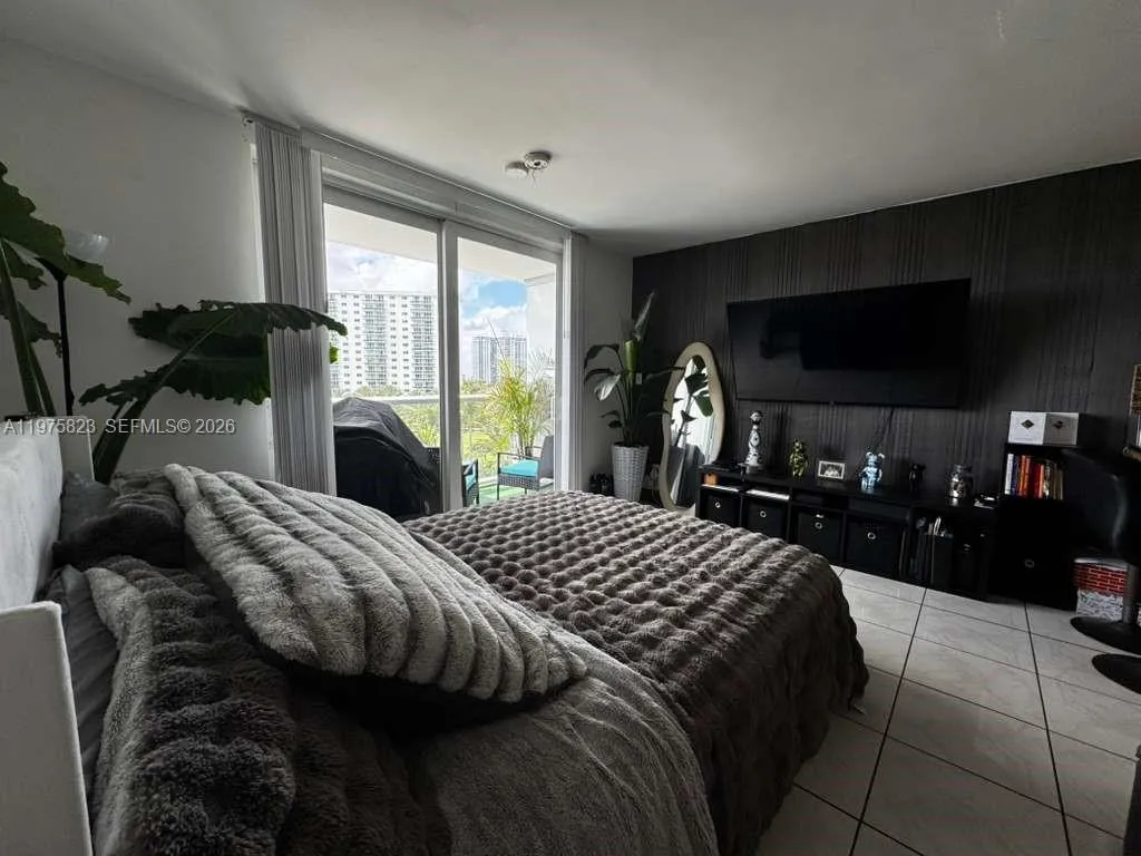 19201 Collins Av 432, Sunny Isles Beach, Florida 3, Sunny Isles Beach, Florida 33160, ,1 BathroomBathrooms,Residential Lease,For Rent,19201 Collins Av 432, Sunny Isles Beach, Florida 3,A11975823