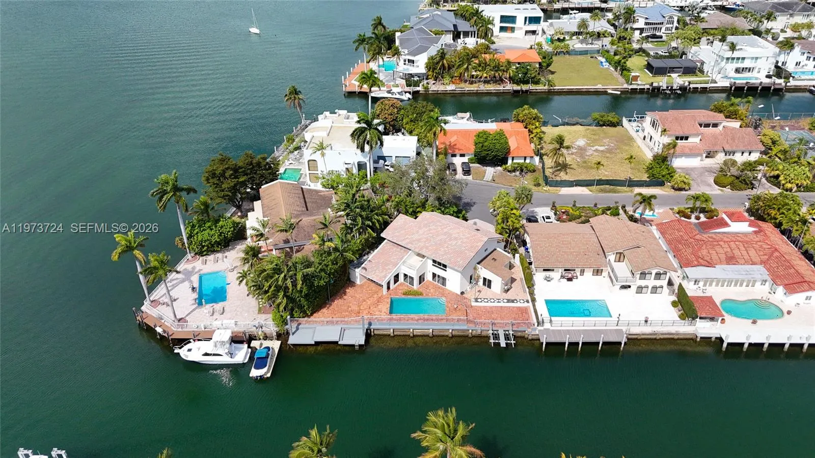 3226 Ne 168th St, North Miami Beach, Florida 33160, North Miami Beach, Florida 33160, 4 Bedrooms Bedrooms, ,3 BathroomsBathrooms,Residential,For Sale,3226 Ne 168th St, North Miami Beach, Florida 33160,A11973724