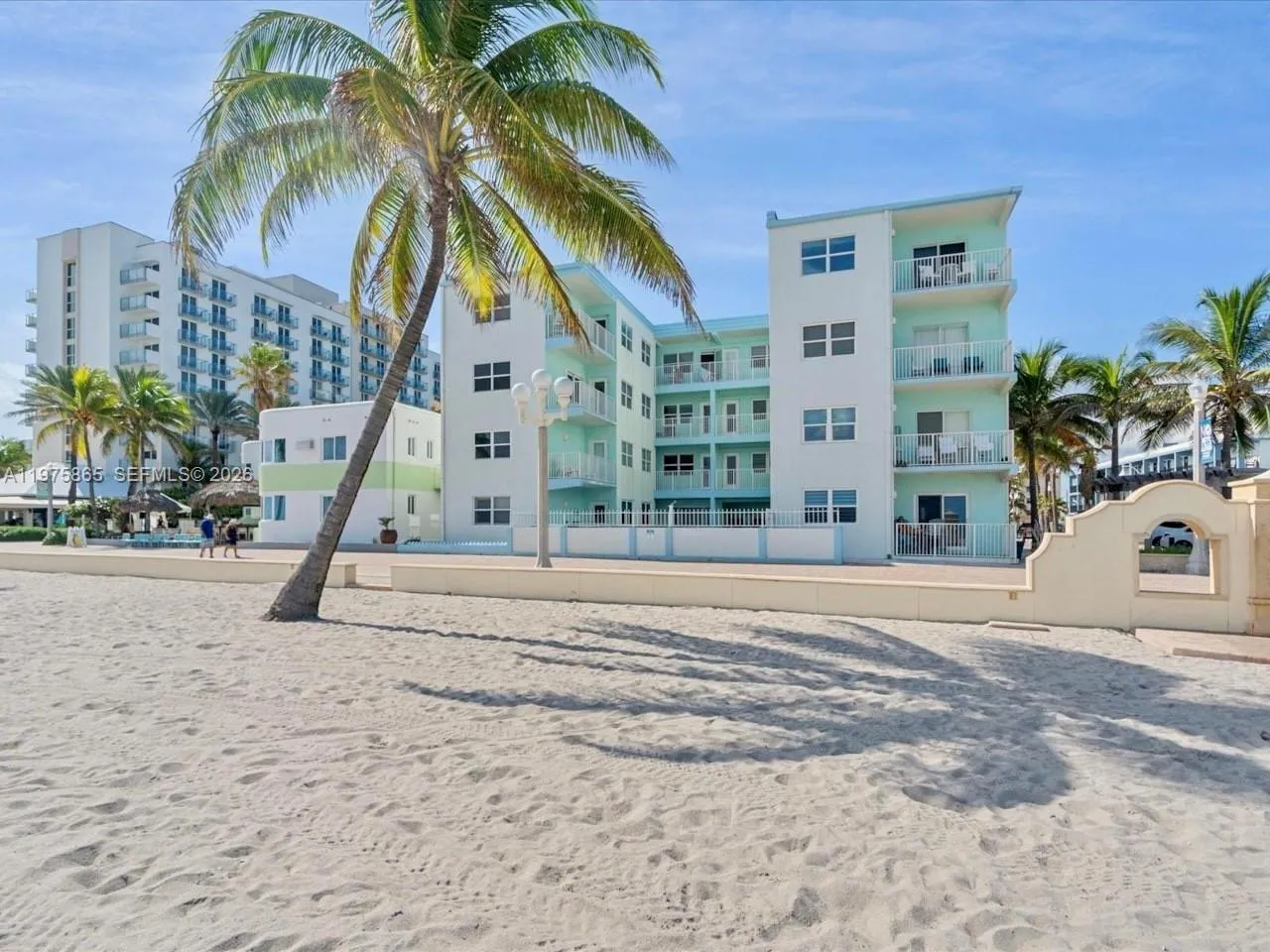 2600 N Surf Rd 403, Hollywood, Florida 33019, Hollywood, Florida 33019, 1 Bedroom Bedrooms, ,1 BathroomBathrooms,Residential,For Sale,2600 N Surf Rd 403, Hollywood, Florida 33019,A11975865