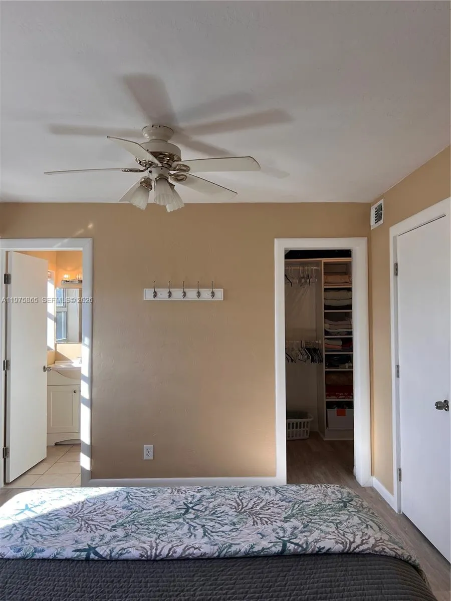 2600 N Surf Rd 403, Hollywood, Florida 33019, Hollywood, Florida 33019, 1 Bedroom Bedrooms, ,1 BathroomBathrooms,Residential,For Sale,2600 N Surf Rd 403, Hollywood, Florida 33019,A11975865