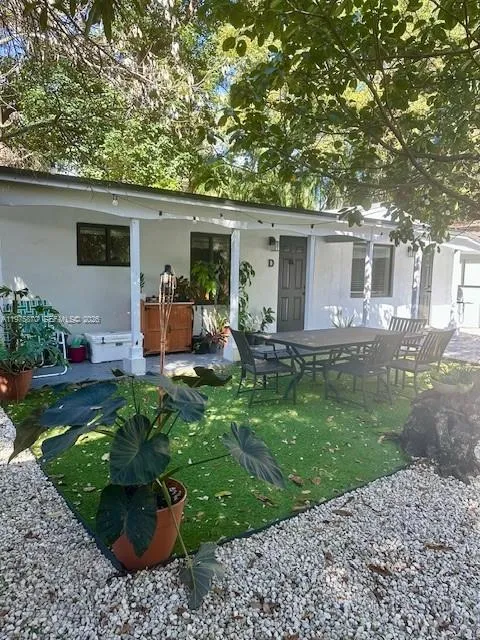 Miami, Florida 33181, 2 Bedrooms Bedrooms, ,1 BathroomBathrooms,Residential Lease,For Rent,A11975870
