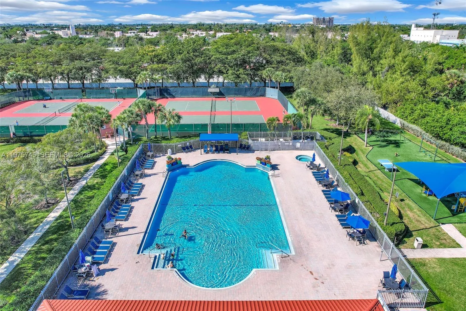 1425 Weeping Willow Way, Hollywood, Florida 33019, Hollywood, Florida 33019, 3 Bedrooms Bedrooms, ,2 BathroomsBathrooms,Residential,For Sale,1425 Weeping Willow Way, Hollywood, Florida 33019,A11975745