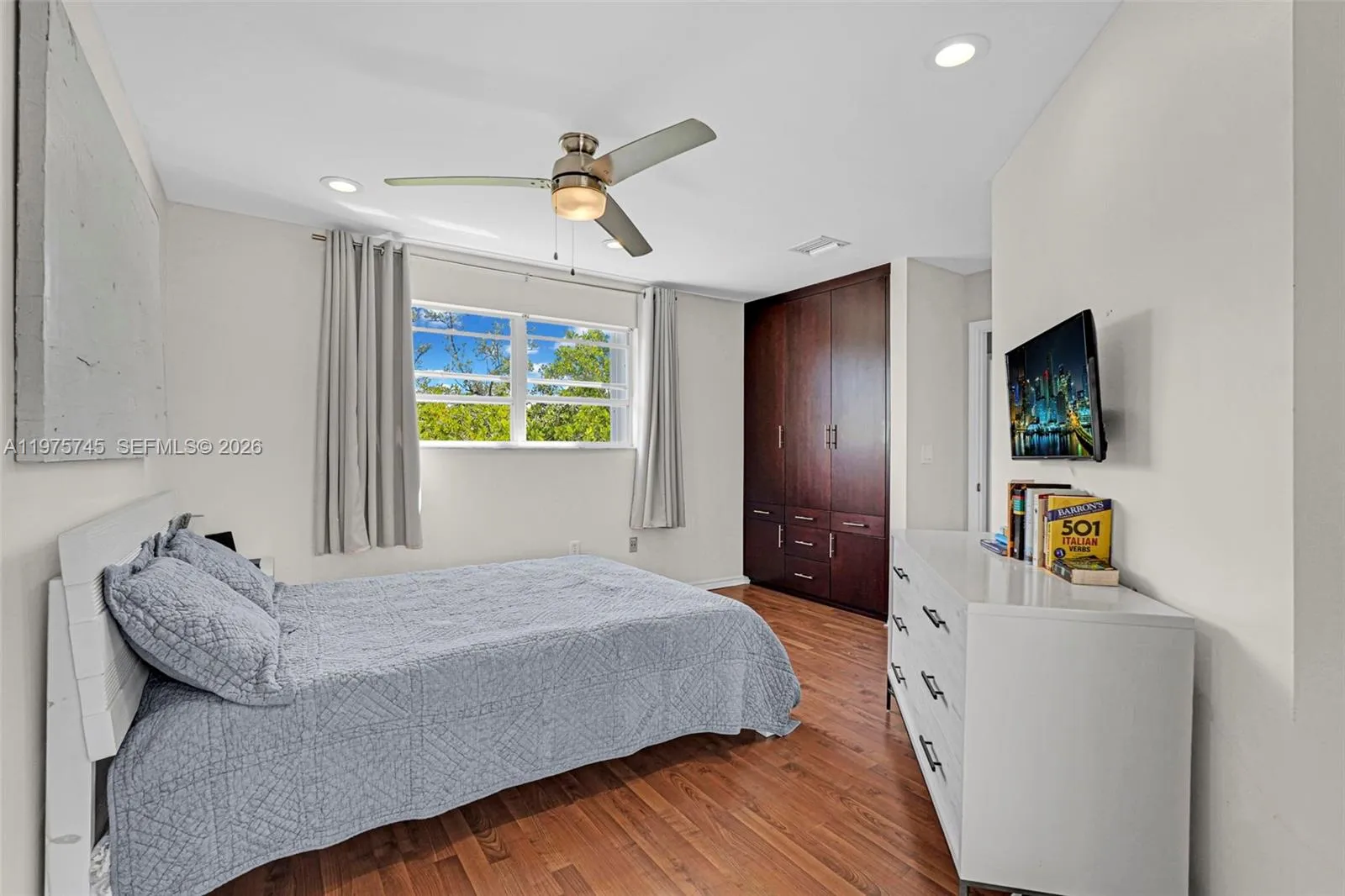 1425 Weeping Willow Way, Hollywood, Florida 33019, Hollywood, Florida 33019, 3 Bedrooms Bedrooms, ,2 BathroomsBathrooms,Residential,For Sale,1425 Weeping Willow Way, Hollywood, Florida 33019,A11975745