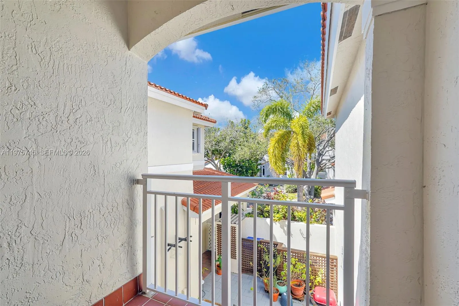 1425 Weeping Willow Way, Hollywood, Florida 33019, Hollywood, Florida 33019, 3 Bedrooms Bedrooms, ,2 BathroomsBathrooms,Residential,For Sale,1425 Weeping Willow Way, Hollywood, Florida 33019,A11975745