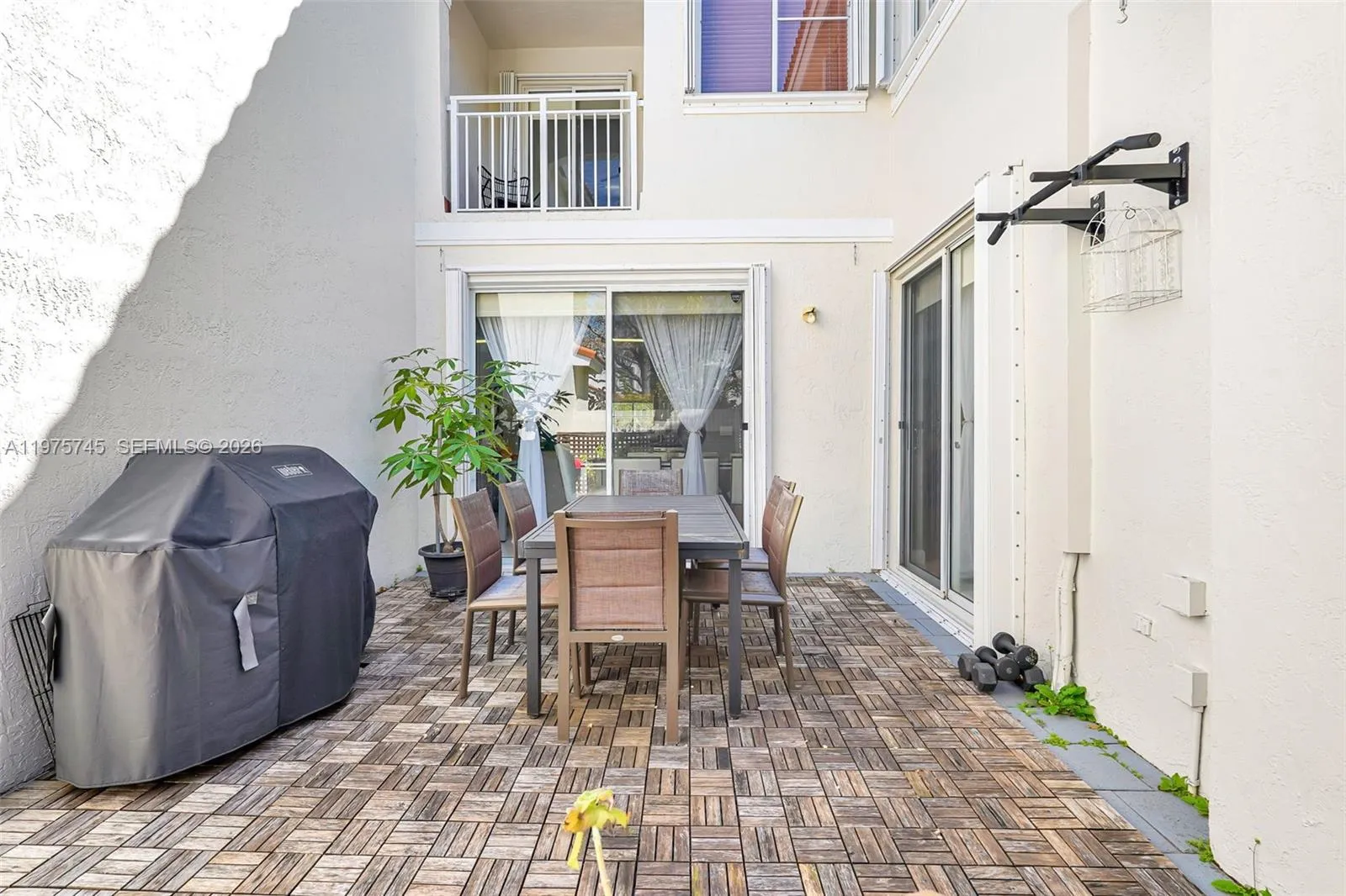 1425 Weeping Willow Way, Hollywood, Florida 33019, Hollywood, Florida 33019, 3 Bedrooms Bedrooms, ,2 BathroomsBathrooms,Residential,For Sale,1425 Weeping Willow Way, Hollywood, Florida 33019,A11975745