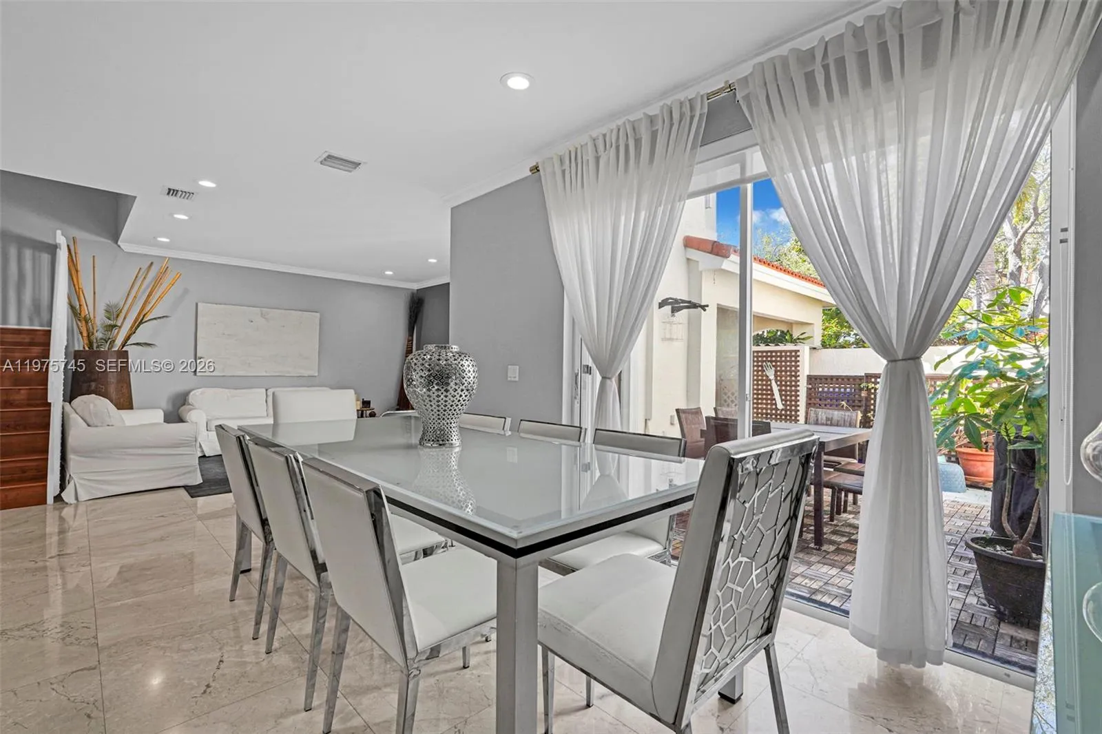 1425 Weeping Willow Way, Hollywood, Florida 33019, Hollywood, Florida 33019, 3 Bedrooms Bedrooms, ,2 BathroomsBathrooms,Residential,For Sale,1425 Weeping Willow Way, Hollywood, Florida 33019,A11975745