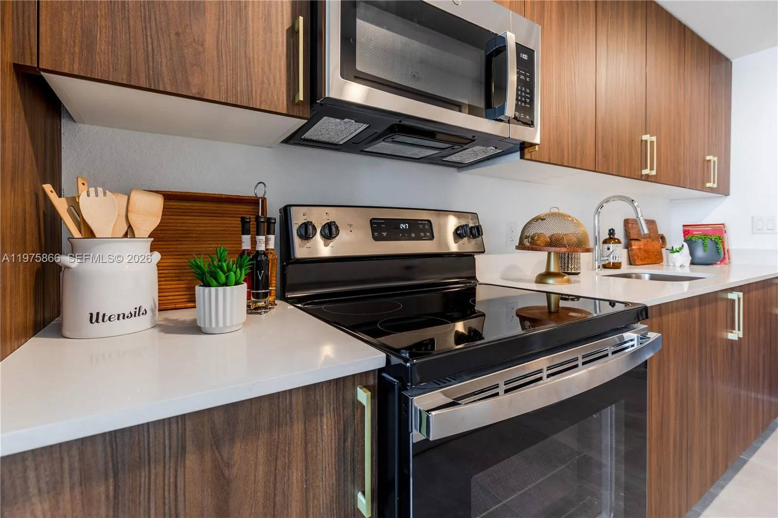 1950 W 49th St 178, Hialeah, Florida 33012, Hialeah, Florida 33012, ,1 BathroomBathrooms,Residential Lease,For Rent,1950 W 49th St 178, Hialeah, Florida 33012,A11975866