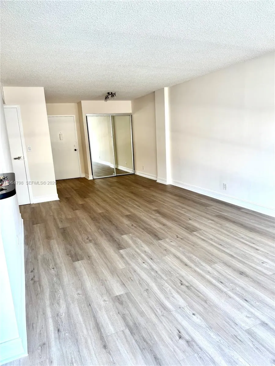 2000 Atlantic Shores Blvd 209, Hallandale Beach, F, Hallandale Beach, Florida 33009, 2 Bedrooms Bedrooms, ,1 BathroomBathrooms,Residential Lease,For Rent,2000 Atlantic Shores Blvd 209, Hallandale Beach, F,A11964798