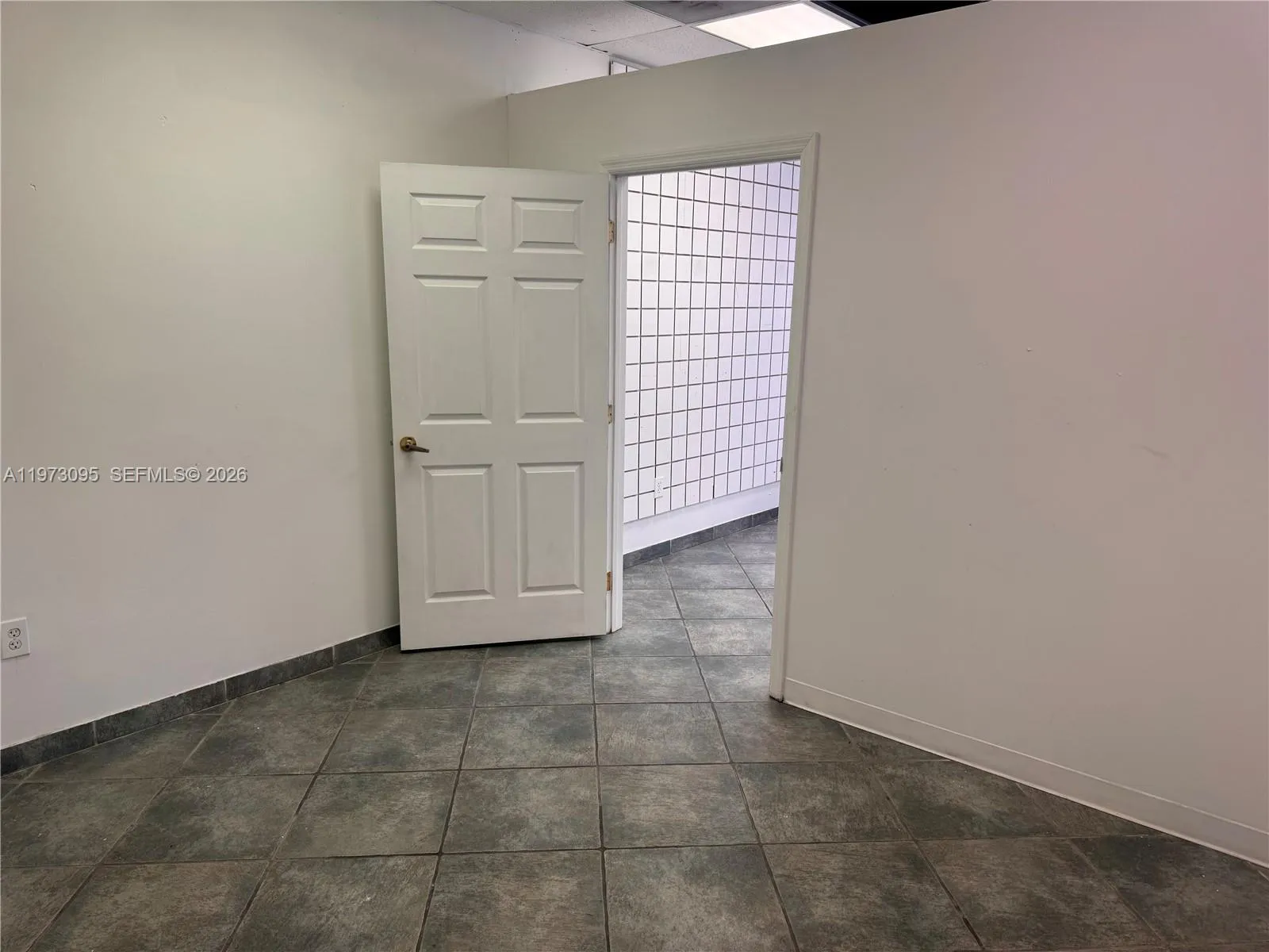 4349 S Flamingo Rd, Davie, Florida 33330, Davie, Florida 33330, ,Commercial Lease,For Rent,4349 S Flamingo Rd, Davie, Florida 33330,A11973095