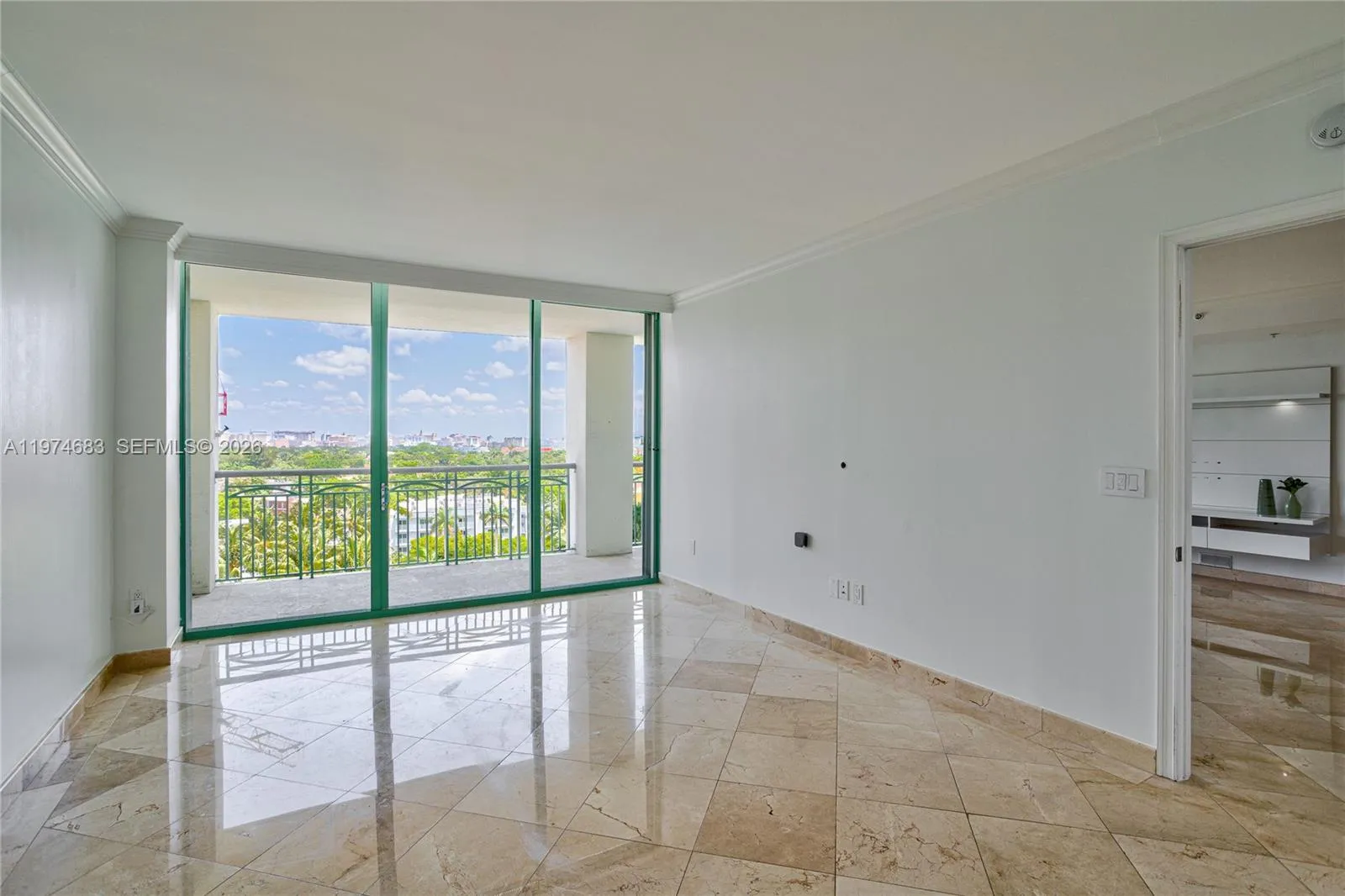 3400 Sw 27th Ave 906, Miami, Florida 33133, Miami, Florida 33133, 2 Bedrooms Bedrooms, ,2 BathroomsBathrooms,Residential,For Sale,3400 Sw 27th Ave 906, Miami, Florida 33133,A11974683