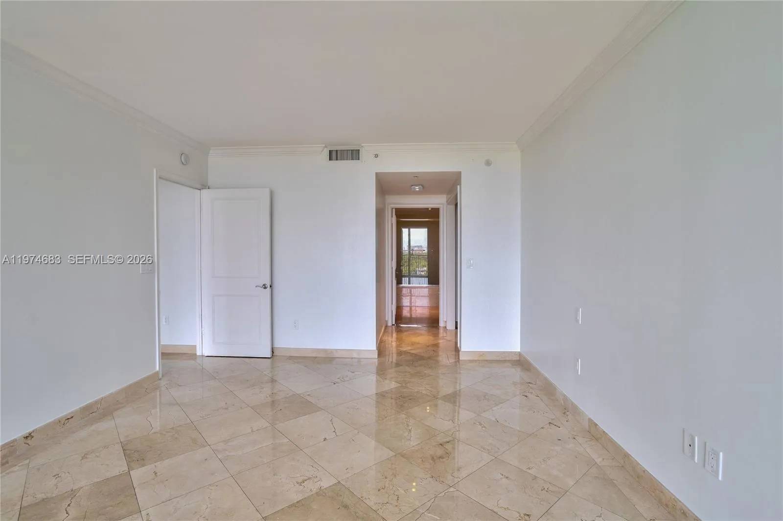 3400 Sw 27th Ave 906, Miami, Florida 33133, Miami, Florida 33133, 2 Bedrooms Bedrooms, ,2 BathroomsBathrooms,Residential,For Sale,3400 Sw 27th Ave 906, Miami, Florida 33133,A11974683