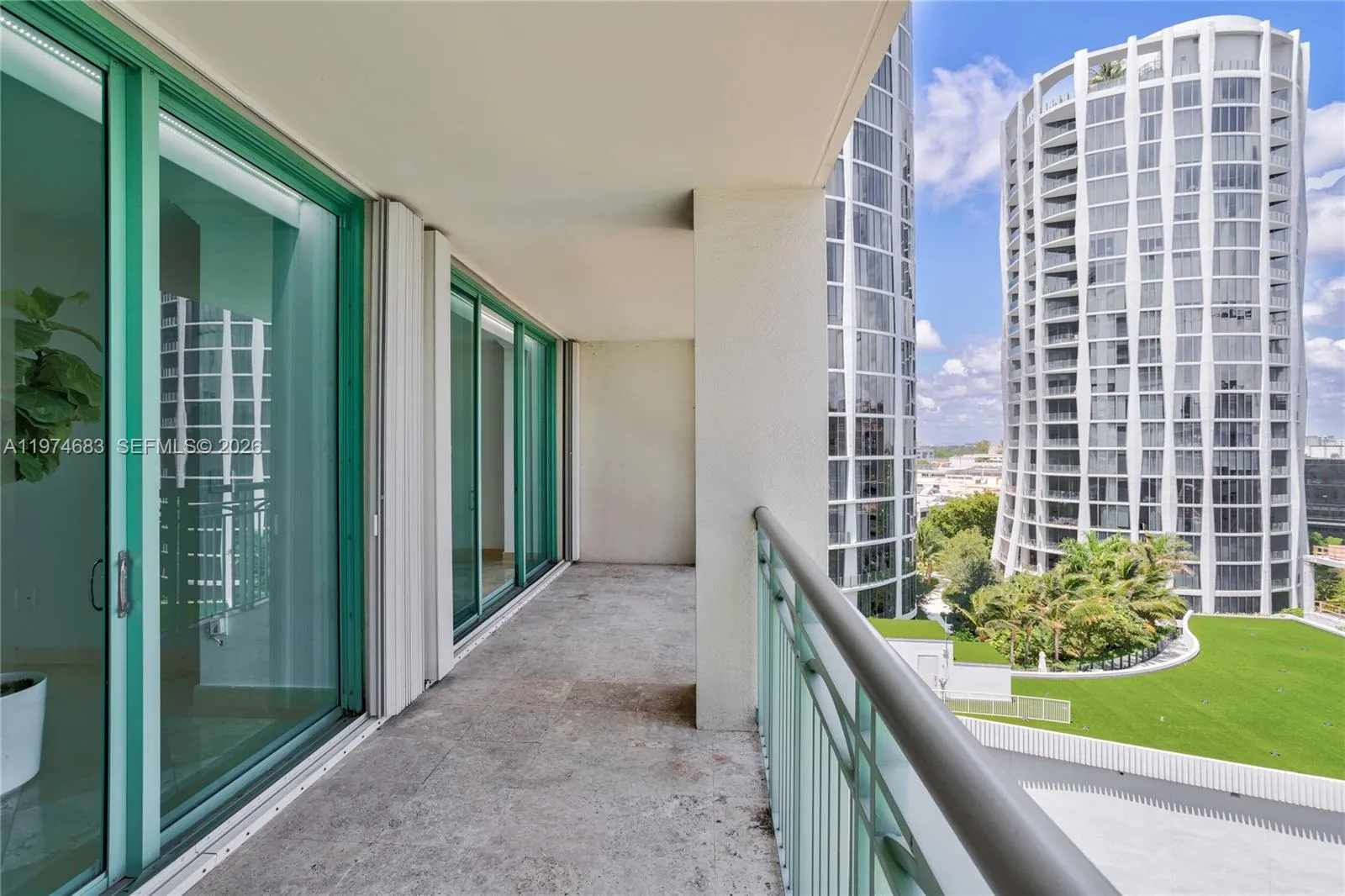 3400 Sw 27th Ave 906, Miami, Florida 33133, Miami, Florida 33133, 2 Bedrooms Bedrooms, ,2 BathroomsBathrooms,Residential,For Sale,3400 Sw 27th Ave 906, Miami, Florida 33133,A11974683