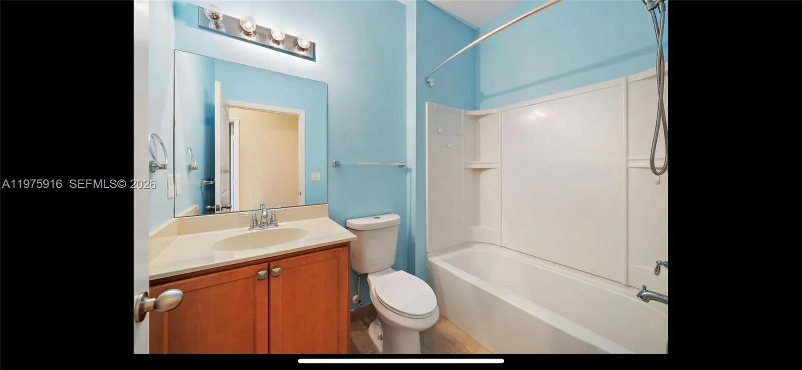 259 Sw 7th Ct, Pompano Beach, Florida 33060, Pompano Beach, Florida 33060, 3 Bedrooms Bedrooms, ,2 BathroomsBathrooms,Residential Lease,For Rent,259 Sw 7th Ct, Pompano Beach, Florida 33060,A11975916