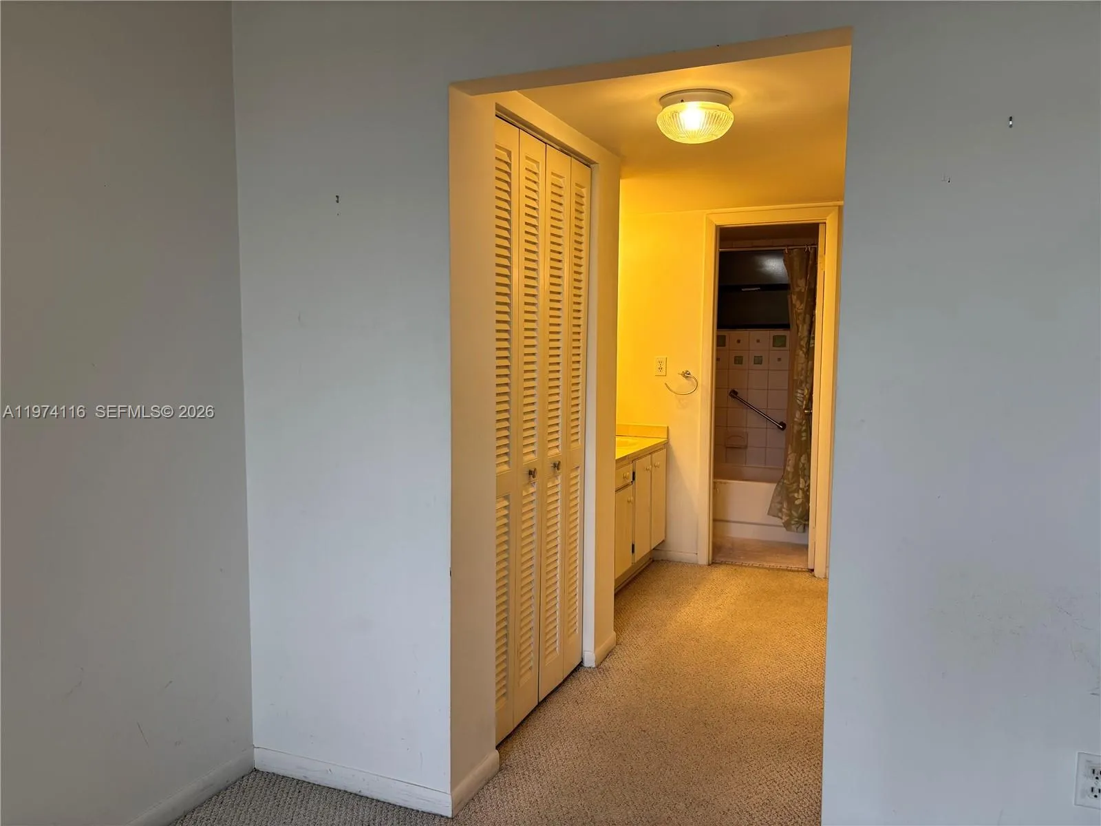 1100 Colony Point Cir 316, Pembroke Pines, Florida, Pembroke Pines, Florida 33026, 1 Bedroom Bedrooms, ,1 BathroomBathrooms,Residential,For Sale,1100 Colony Point Cir 316, Pembroke Pines, Florida,A11974116