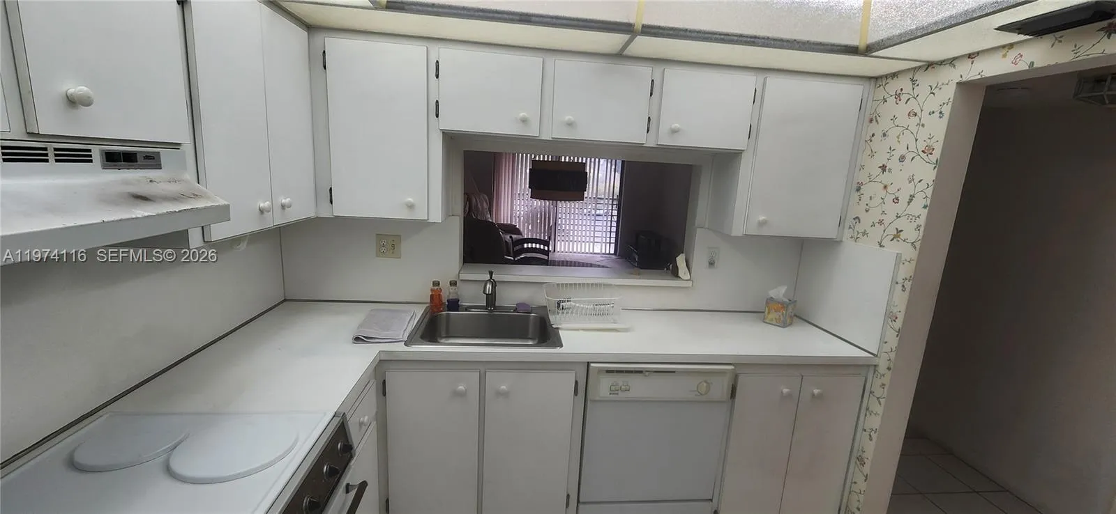 1100 Colony Point Cir 316, Pembroke Pines, Florida, Pembroke Pines, Florida 33026, 1 Bedroom Bedrooms, ,1 BathroomBathrooms,Residential,For Sale,1100 Colony Point Cir 316, Pembroke Pines, Florida,A11974116