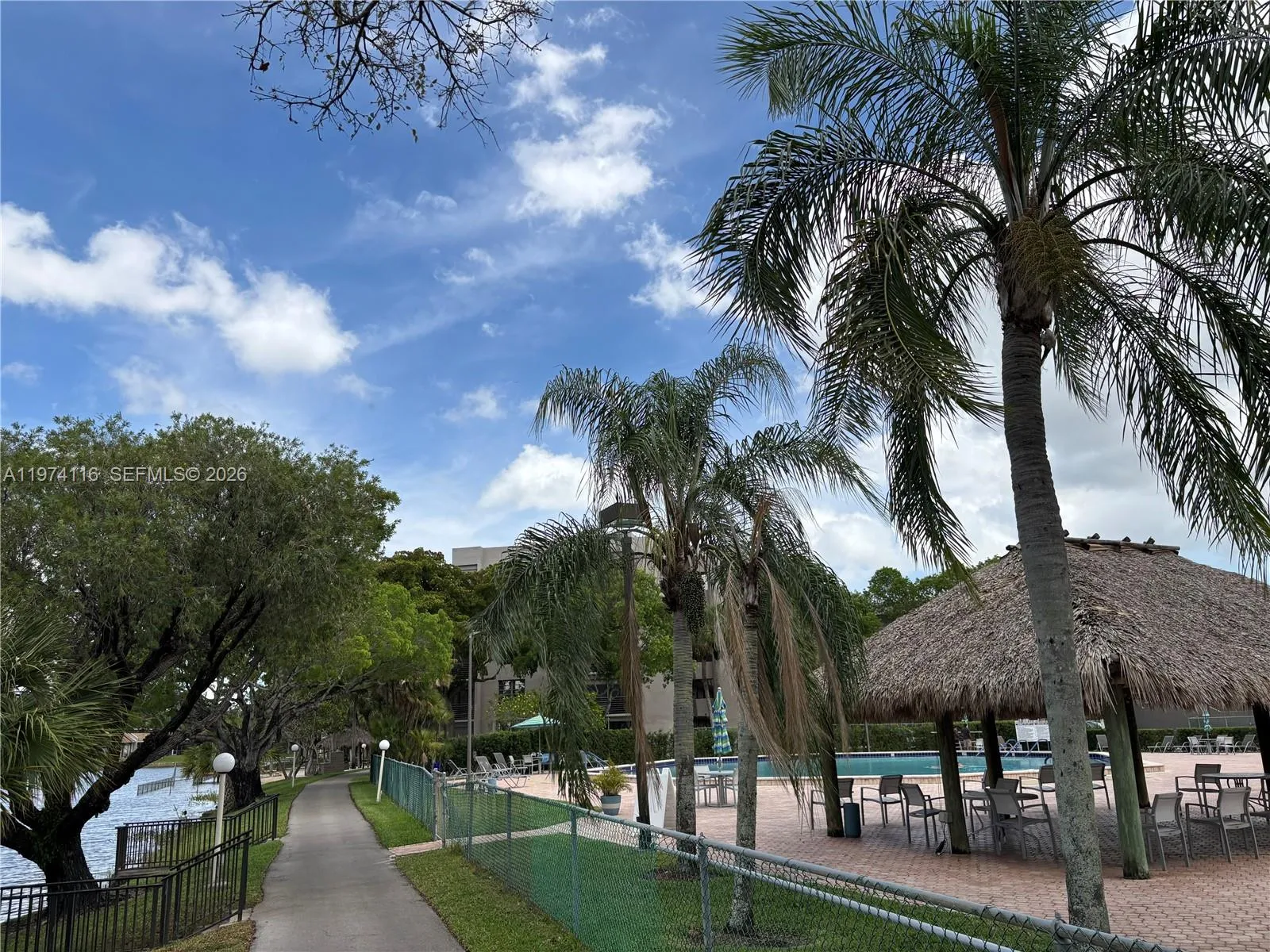 1100 Colony Point Cir 316, Pembroke Pines, Florida, Pembroke Pines, Florida 33026, 1 Bedroom Bedrooms, ,1 BathroomBathrooms,Residential,For Sale,1100 Colony Point Cir 316, Pembroke Pines, Florida,A11974116