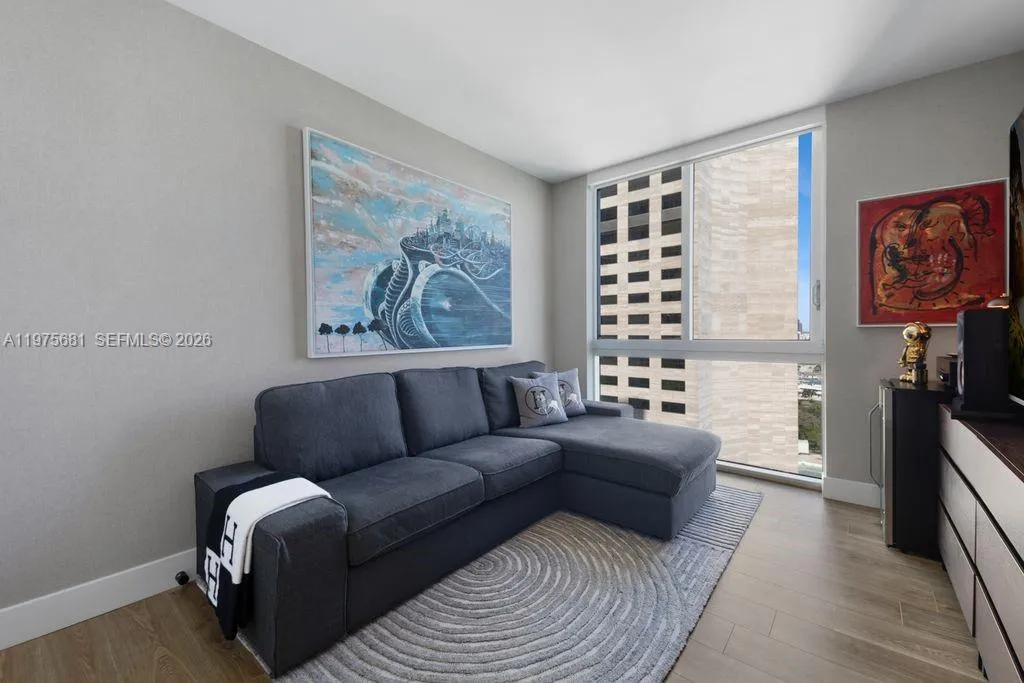 335 S Biscayne Blvd 3012, Miami, Florida 33131, Miami, Florida 33131, 3 Bedrooms Bedrooms, ,2 BathroomsBathrooms,Residential,For Sale,335 S Biscayne Blvd 3012, Miami, Florida 33131,A11975681