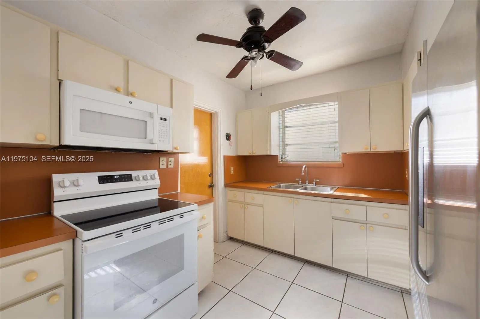 2367 Sw 23rd Ter, Miami, Florida 33145, Miami, Florida 33145, 4 Bedrooms Bedrooms, ,2 BathroomsBathrooms,Residential,For Sale,2367 Sw 23rd Ter, Miami, Florida 33145,A11975104