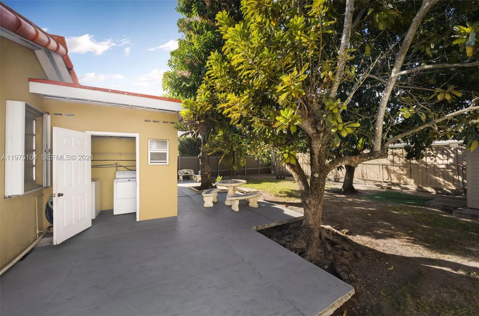 2367 Sw 23rd Ter, Miami, Florida 33145, Miami, Florida 33145, 4 Bedrooms Bedrooms, ,2 BathroomsBathrooms,Residential,For Sale,2367 Sw 23rd Ter, Miami, Florida 33145,A11975104