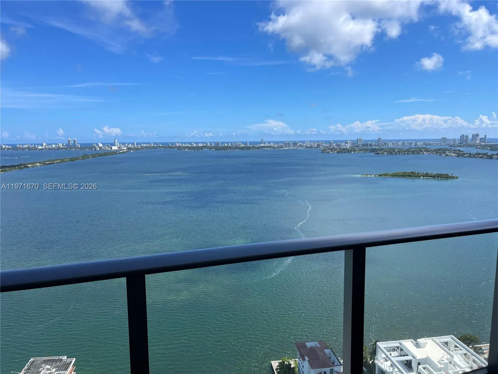 460 Ne 28th St 3906, Miami, Florida 33137, Miami, Florida 33137, 2 Bedrooms Bedrooms, ,2 BathroomsBathrooms,Residential Lease,For Rent,460 Ne 28th St 3906, Miami, Florida 33137,A11971670