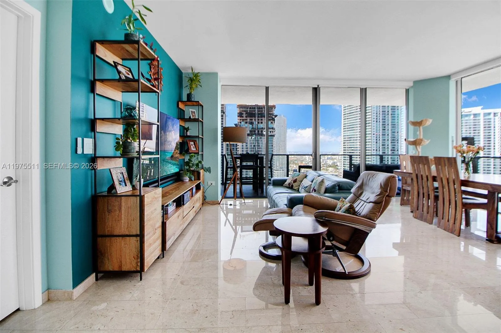 68 Se 6th St 2612, Miami, Florida 33131, Miami, Florida 33131, 2 Bedrooms Bedrooms, ,2 BathroomsBathrooms,Residential,For Sale,68 Se 6th St 2612, Miami, Florida 33131,A11975511