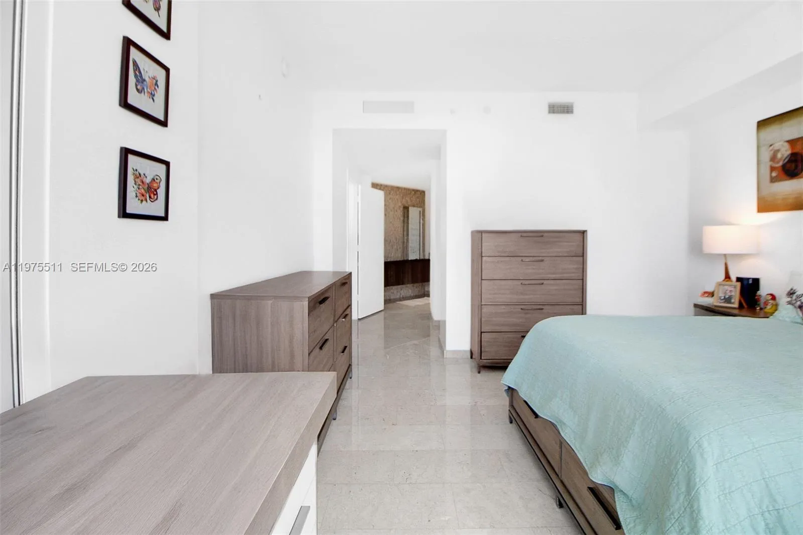 68 Se 6th St 2612, Miami, Florida 33131, Miami, Florida 33131, 2 Bedrooms Bedrooms, ,2 BathroomsBathrooms,Residential,For Sale,68 Se 6th St 2612, Miami, Florida 33131,A11975511