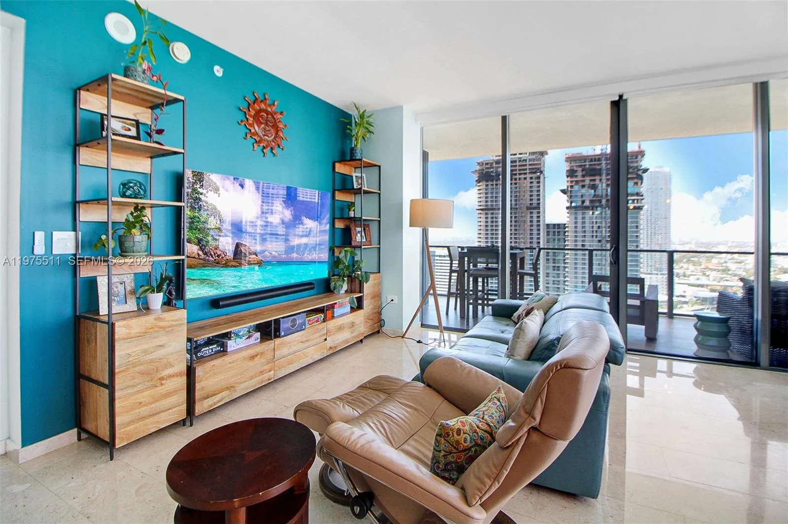 68 Se 6th St 2612, Miami, Florida 33131, Miami, Florida 33131, 2 Bedrooms Bedrooms, ,2 BathroomsBathrooms,Residential,For Sale,68 Se 6th St 2612, Miami, Florida 33131,A11975511