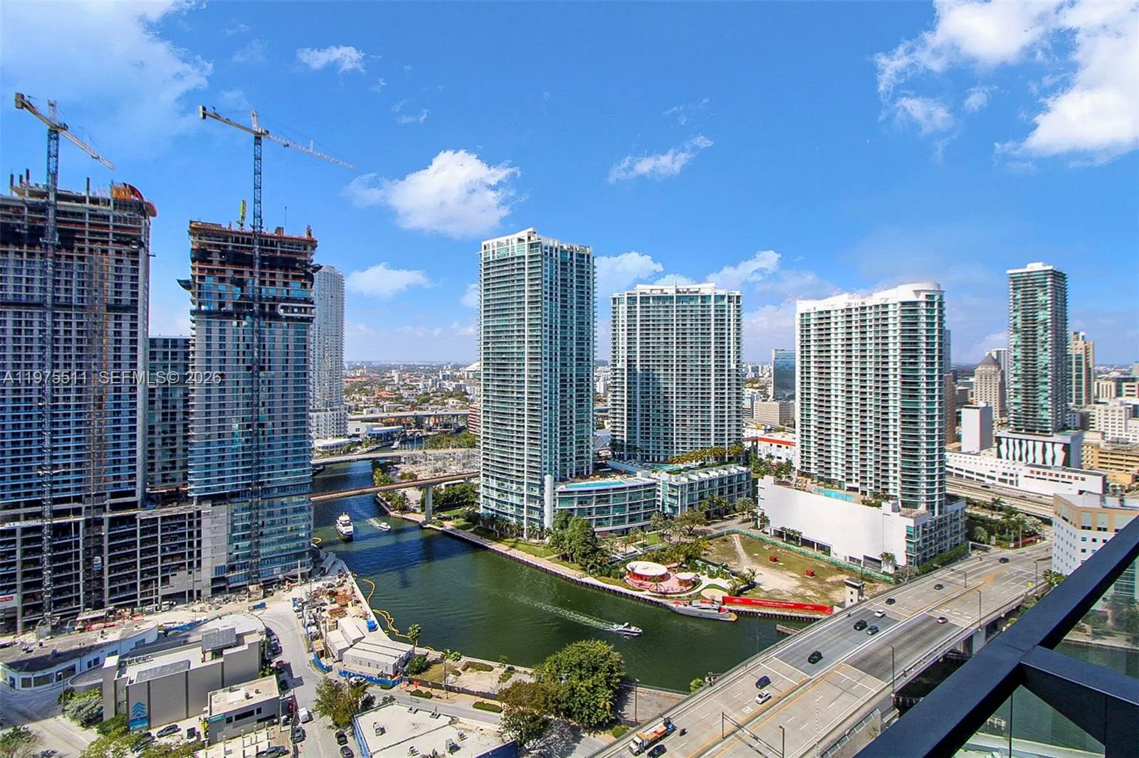 68 Se 6th St 2612, Miami, Florida 33131, Miami, Florida 33131, 2 Bedrooms Bedrooms, ,2 BathroomsBathrooms,Residential,For Sale,68 Se 6th St 2612, Miami, Florida 33131,A11975511