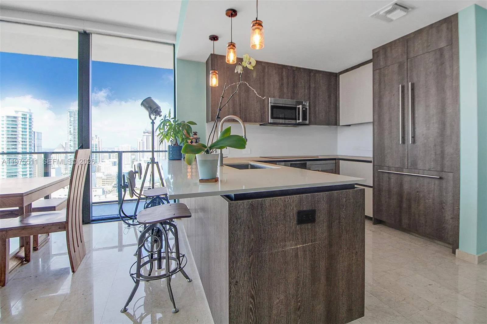 68 Se 6th St 2612, Miami, Florida 33131, Miami, Florida 33131, 2 Bedrooms Bedrooms, ,2 BathroomsBathrooms,Residential,For Sale,68 Se 6th St 2612, Miami, Florida 33131,A11975511