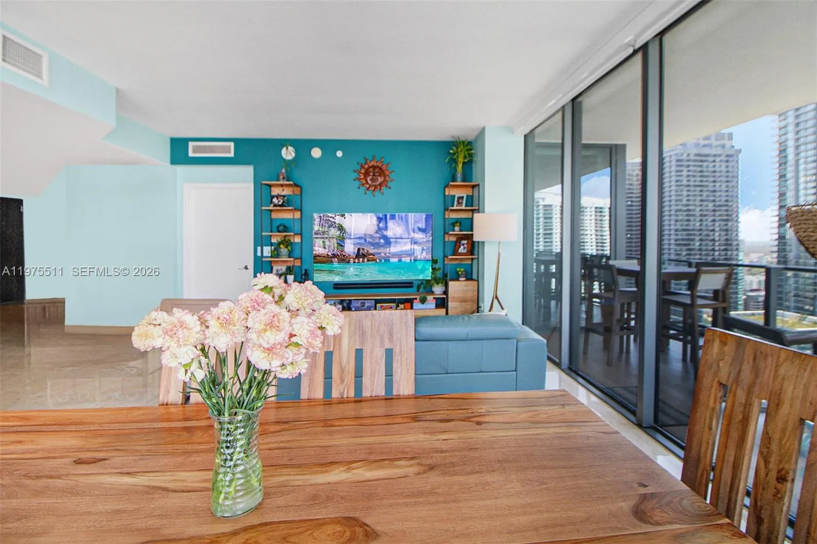 68 Se 6th St 2612, Miami, Florida 33131, Miami, Florida 33131, 2 Bedrooms Bedrooms, ,2 BathroomsBathrooms,Residential,For Sale,68 Se 6th St 2612, Miami, Florida 33131,A11975511