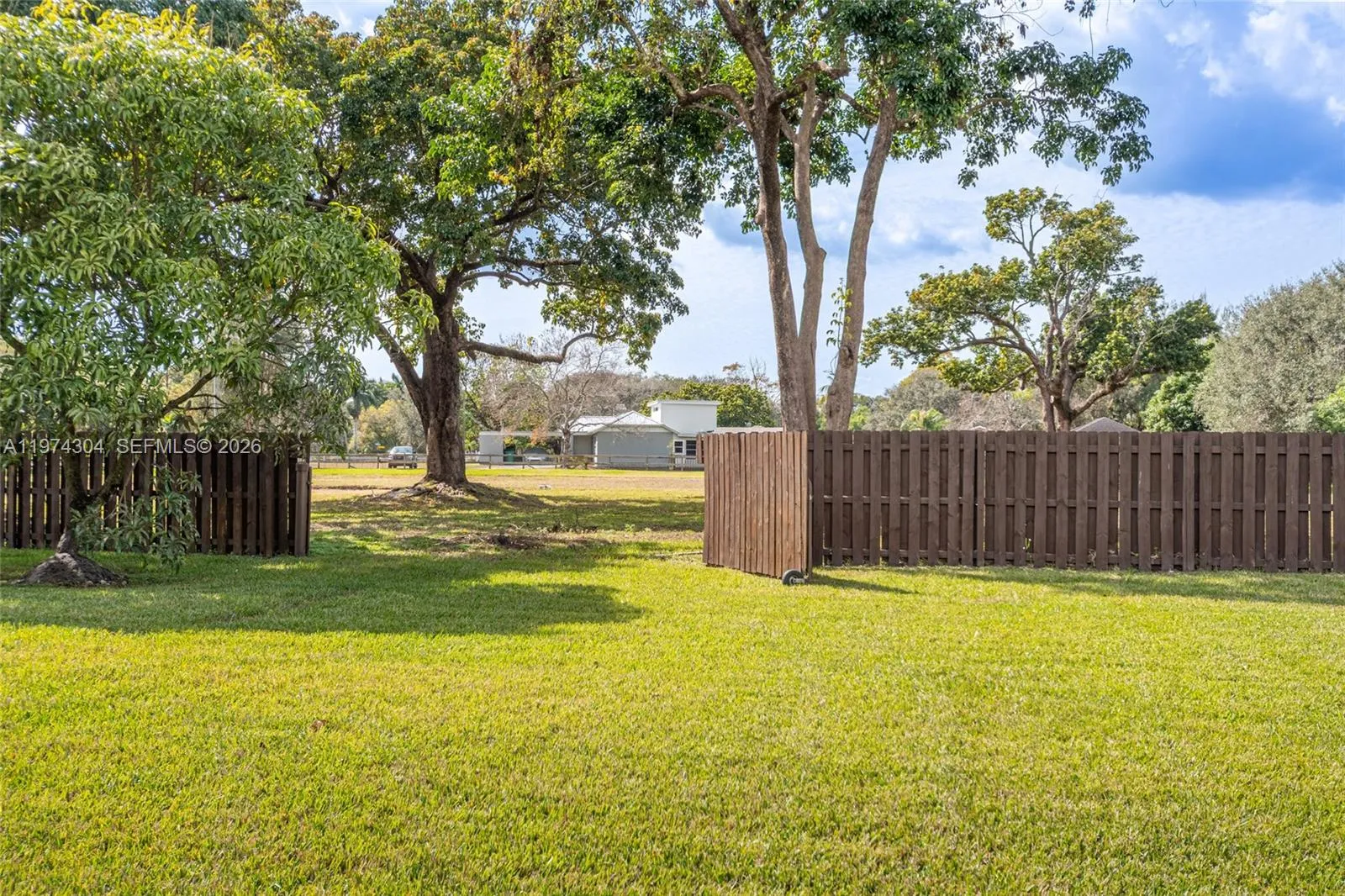 14401 W Palomino Dr, Southwest Ranches, Florida 33, Southwest Ranches, Florida 33330, 4 Bedrooms Bedrooms, ,4 BathroomsBathrooms,Residential,For Sale,14401 W Palomino Dr, Southwest Ranches, Florida 33,A11974304