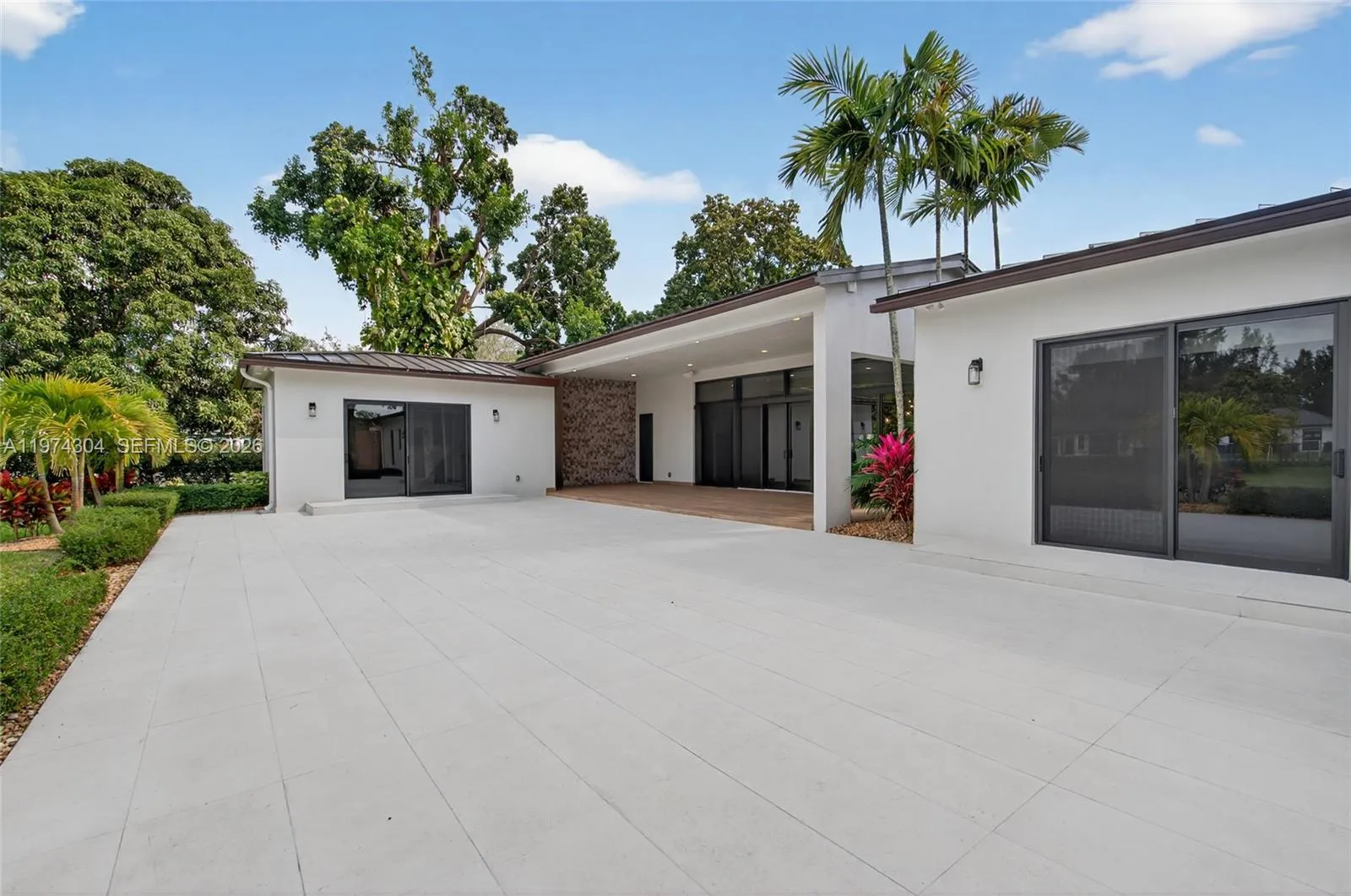 14401 W Palomino Dr, Southwest Ranches, Florida 33, Southwest Ranches, Florida 33330, 4 Bedrooms Bedrooms, ,4 BathroomsBathrooms,Residential,For Sale,14401 W Palomino Dr, Southwest Ranches, Florida 33,A11974304