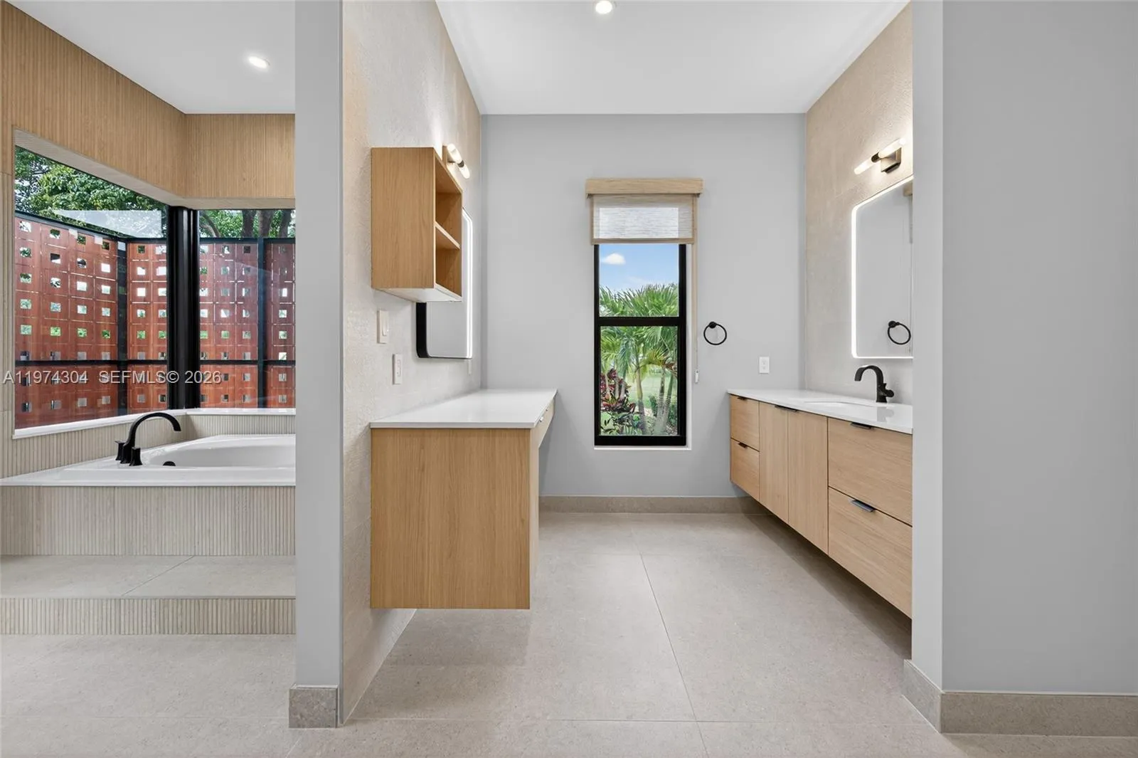 14401 W Palomino Dr, Southwest Ranches, Florida 33, Southwest Ranches, Florida 33330, 4 Bedrooms Bedrooms, ,4 BathroomsBathrooms,Residential,For Sale,14401 W Palomino Dr, Southwest Ranches, Florida 33,A11974304