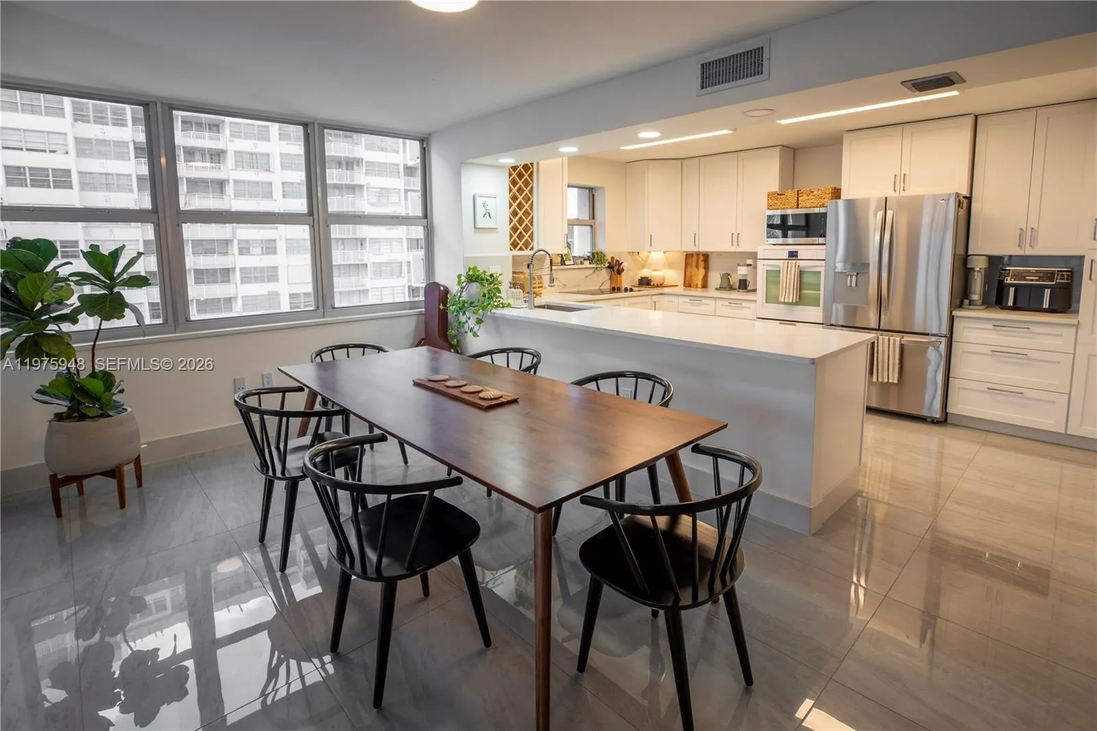 2750 Ne 183rd St 811, Aventura, Florida 33160, Aventura, Florida 33160, 2 Bedrooms Bedrooms, ,2 BathroomsBathrooms,Residential Lease,For Rent,2750 Ne 183rd St 811, Aventura, Florida 33160,A11975948