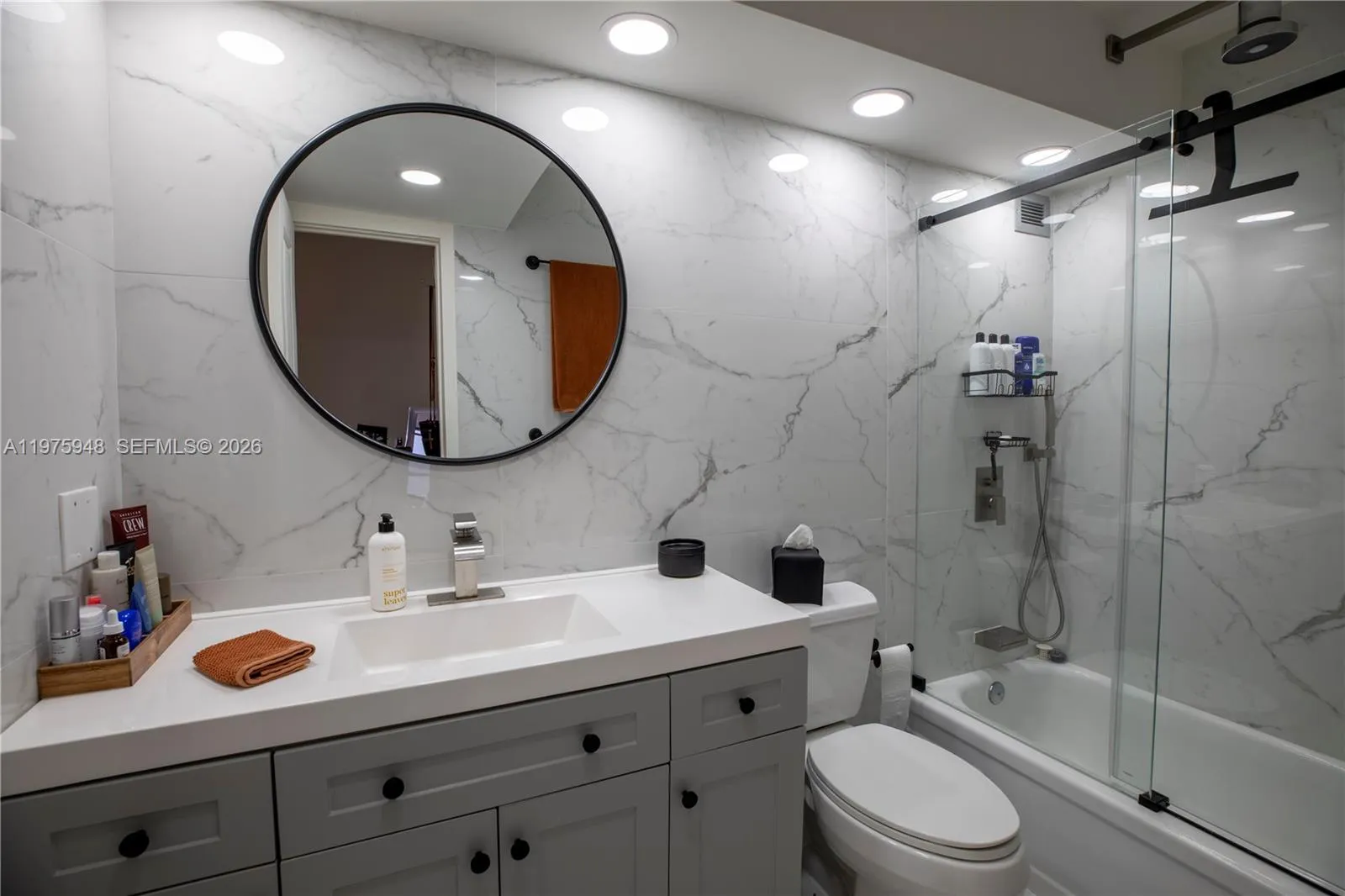 2750 Ne 183rd St 811, Aventura, Florida 33160, Aventura, Florida 33160, 2 Bedrooms Bedrooms, ,2 BathroomsBathrooms,Residential Lease,For Rent,2750 Ne 183rd St 811, Aventura, Florida 33160,A11975948