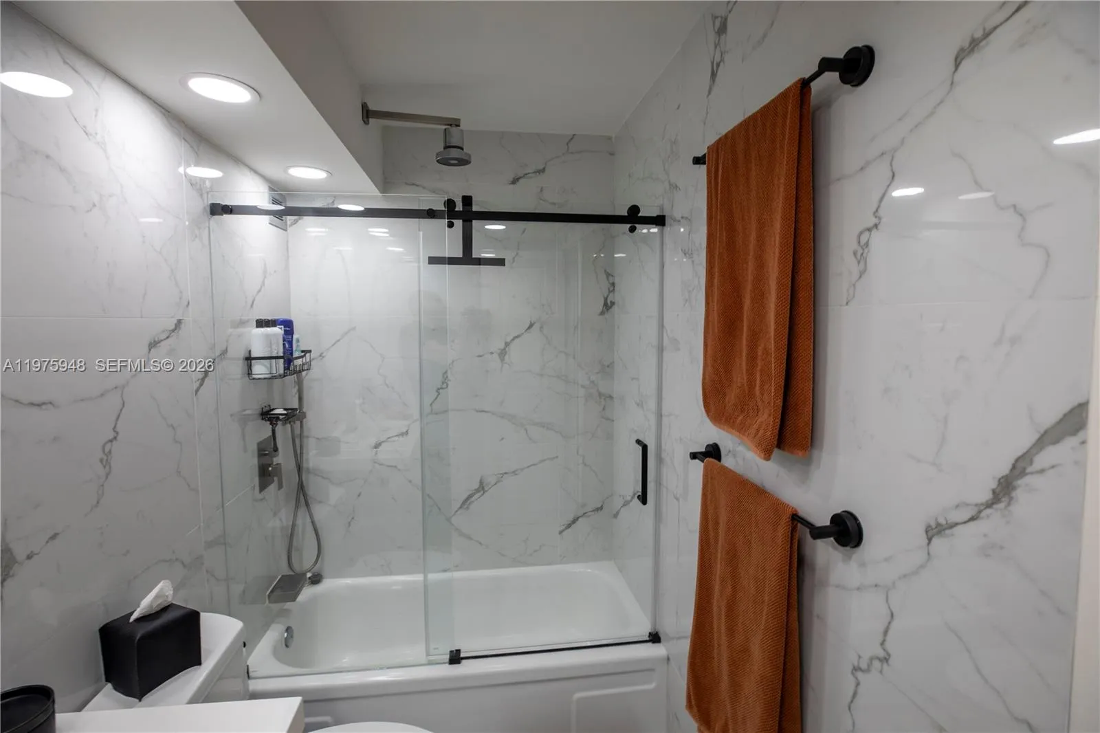 2750 Ne 183rd St 811, Aventura, Florida 33160, Aventura, Florida 33160, 2 Bedrooms Bedrooms, ,2 BathroomsBathrooms,Residential Lease,For Rent,2750 Ne 183rd St 811, Aventura, Florida 33160,A11975948